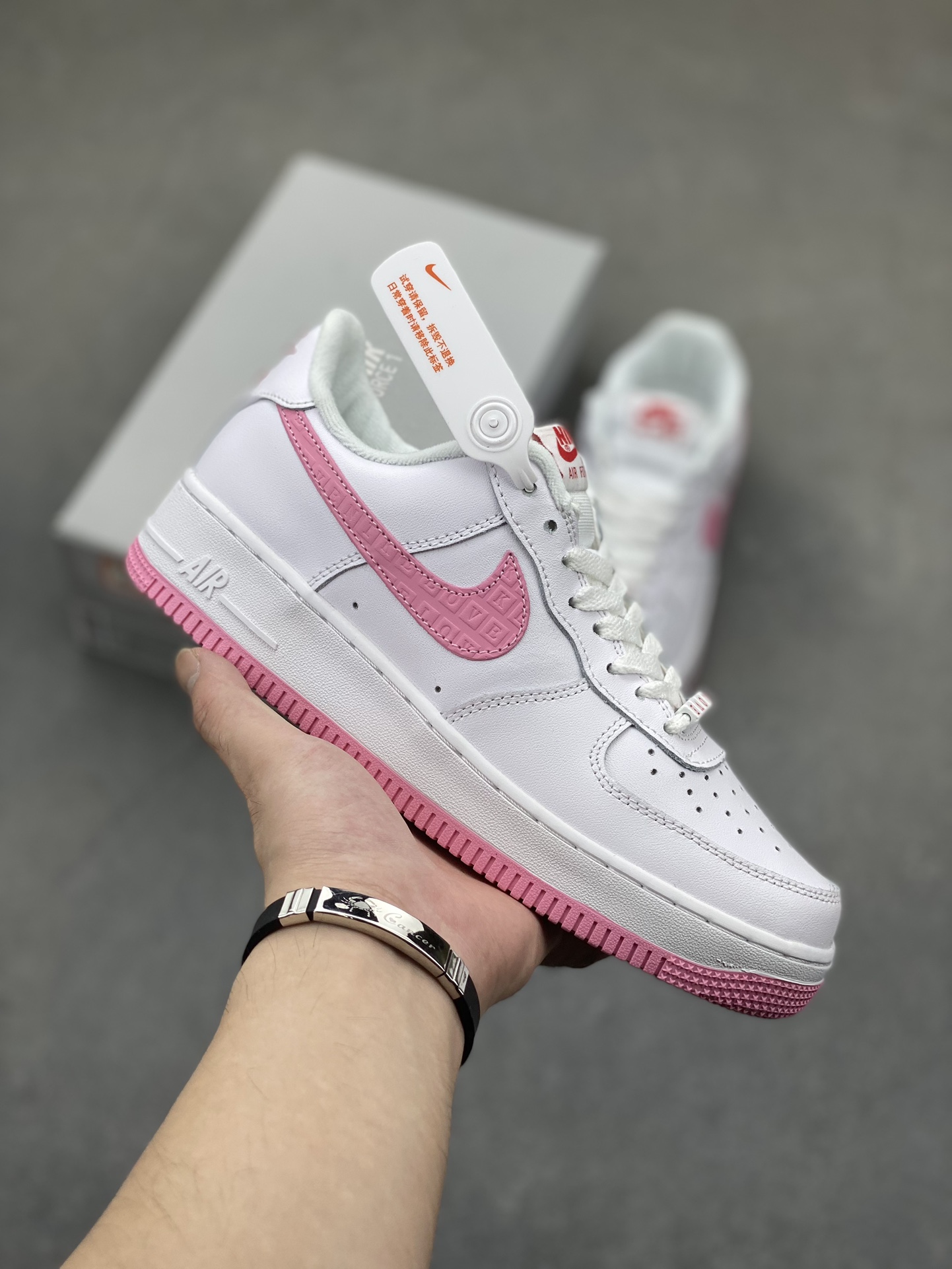 Nike Air Force 1 Low 'Valentine's Day' Light Pink Casual Sneakers 2 i1724873132 6267 7