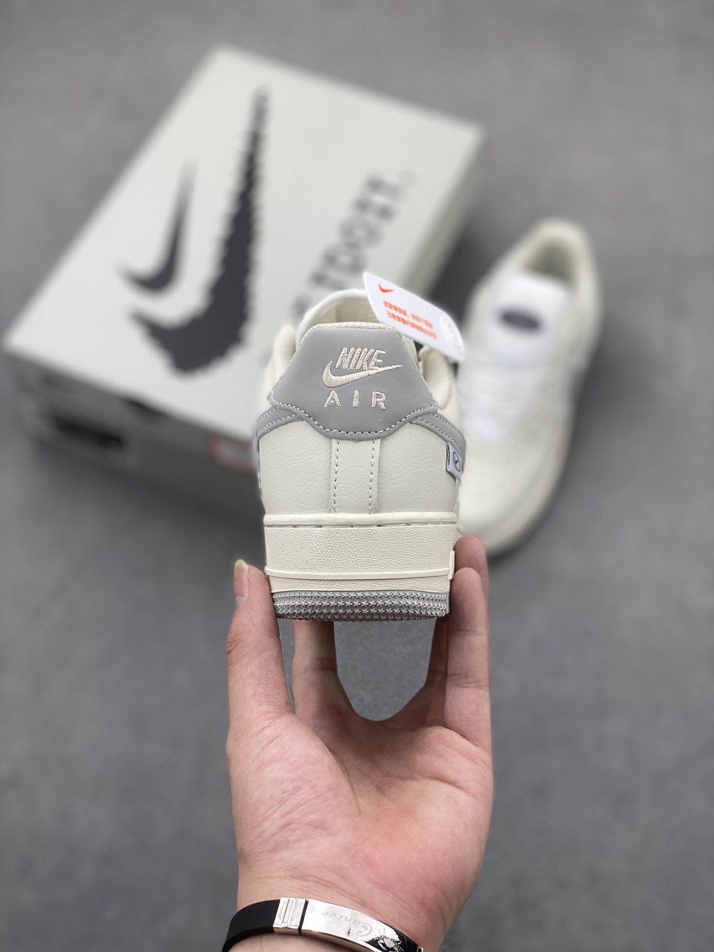 Nike Air Force 1 '07 Low Brooklyn Silver Ash FB1839-333 Sneakers 5 i1725049933 2073 6