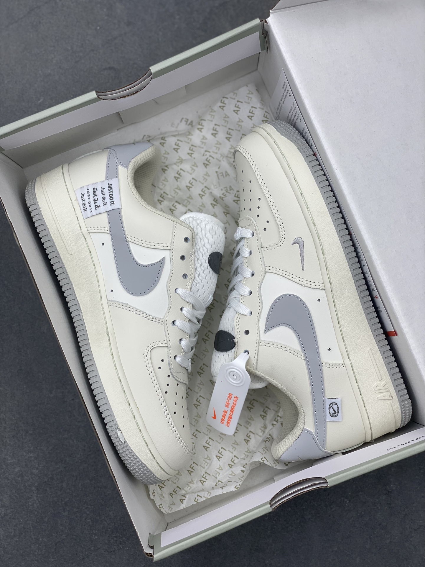 Nike Air Force 1 '07 Low Brooklyn Silver Ash FB1839-333 Sneakers 10 i1725049940 489 0