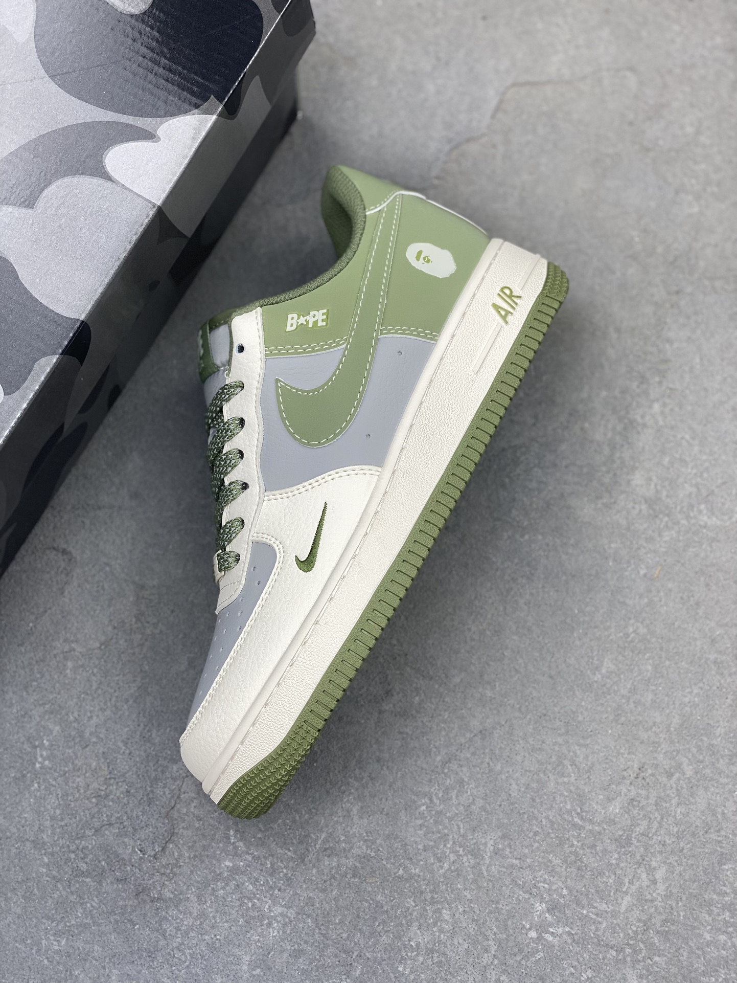 Nike Air Force 1 '07 Low Bape Deep Green Sneakers Limited Edition 7 i1725136213 3469 0