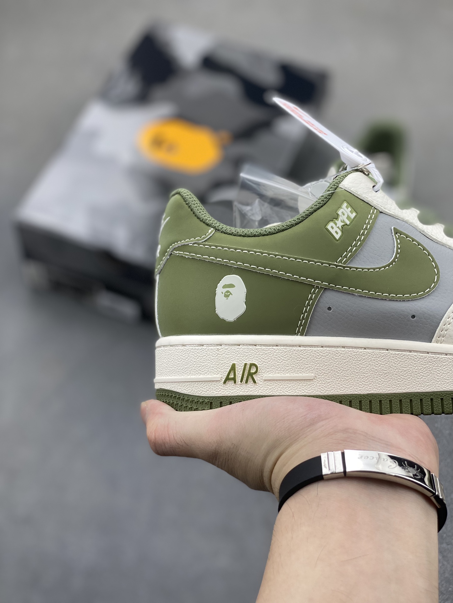 Nike Air Force 1 '07 Low Bape Deep Green Sneakers Limited Edition 5 i1725136213 9047 0