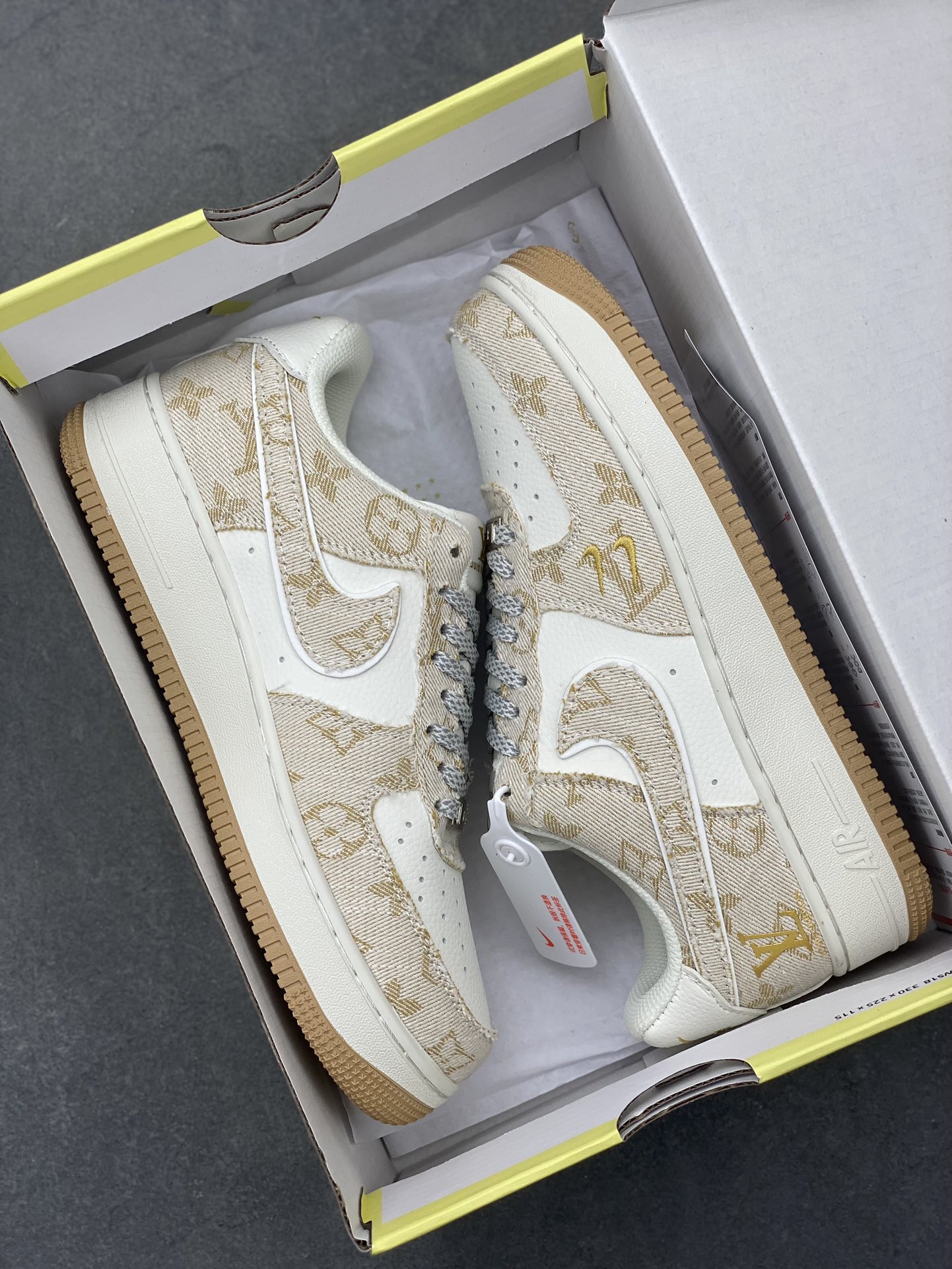 Nike Air Force 1 '07 Low Louis Vuitton Collab Casual Sneakers 10 i1725136439 2563 3