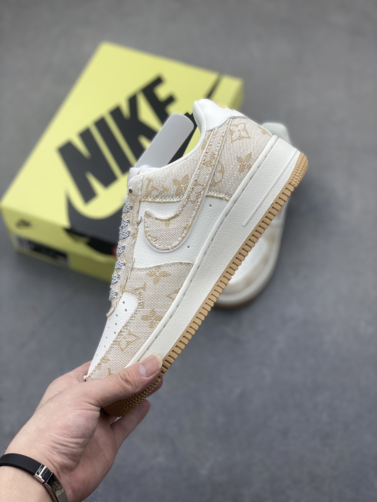 Nike Air Force 1 '07 Low Louis Vuitton Collab Casual Sneakers 4 i1725136439 9283 0