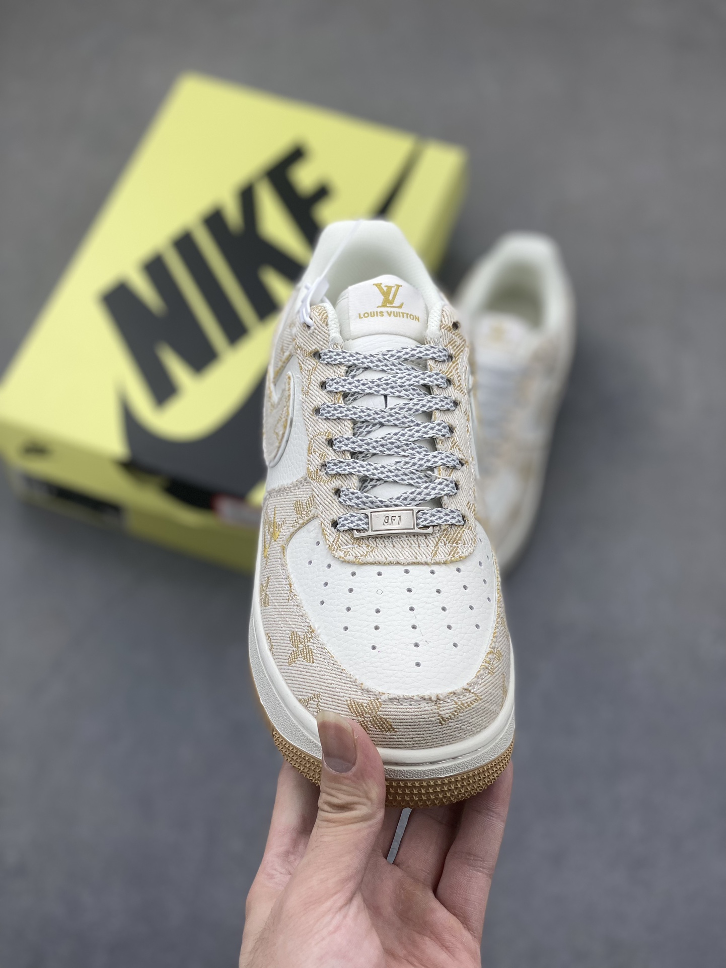 Nike Air Force 1 '07 Low Louis Vuitton Collab Casual Sneakers 3 i1725136447 6962 0