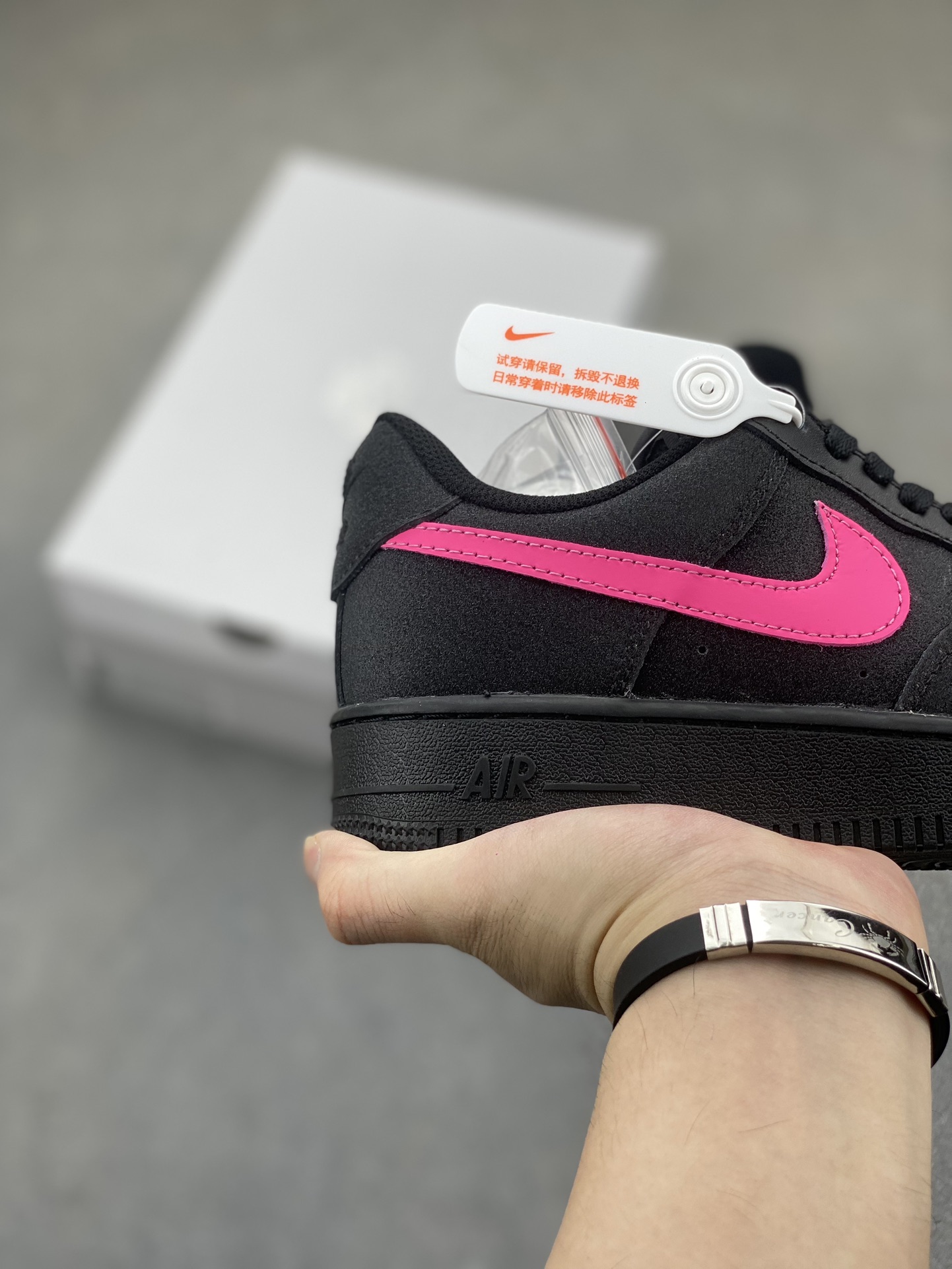 Nike Air Force 1 Low Black Pink Glitter Sneaker - Classic Style, Modern Flair 6 i1725136522 4138 0
