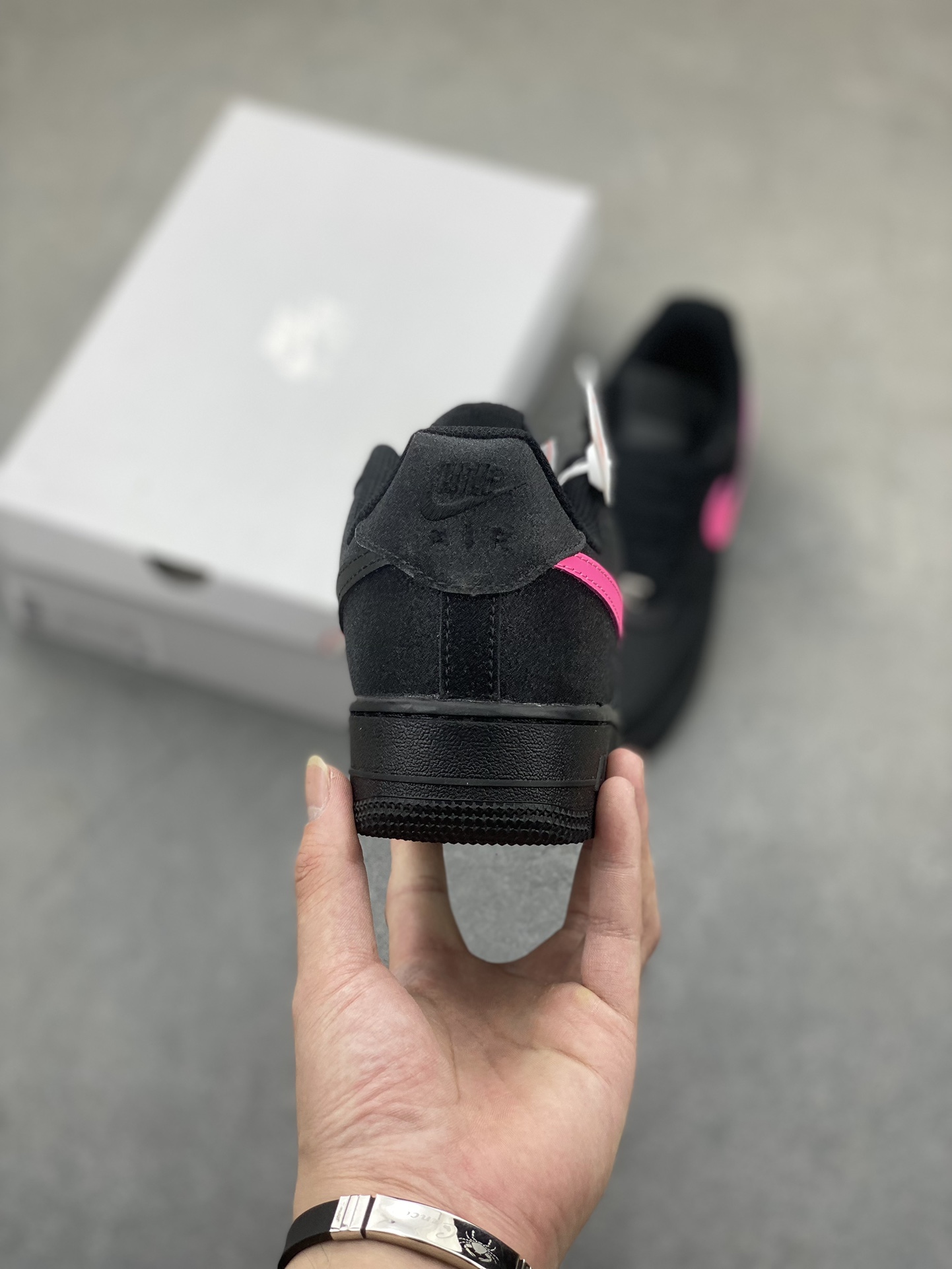 Nike Air Force 1 Low Black Pink Glitter Sneaker - Classic Style, Modern Flair 5 i1725136522 6593 8