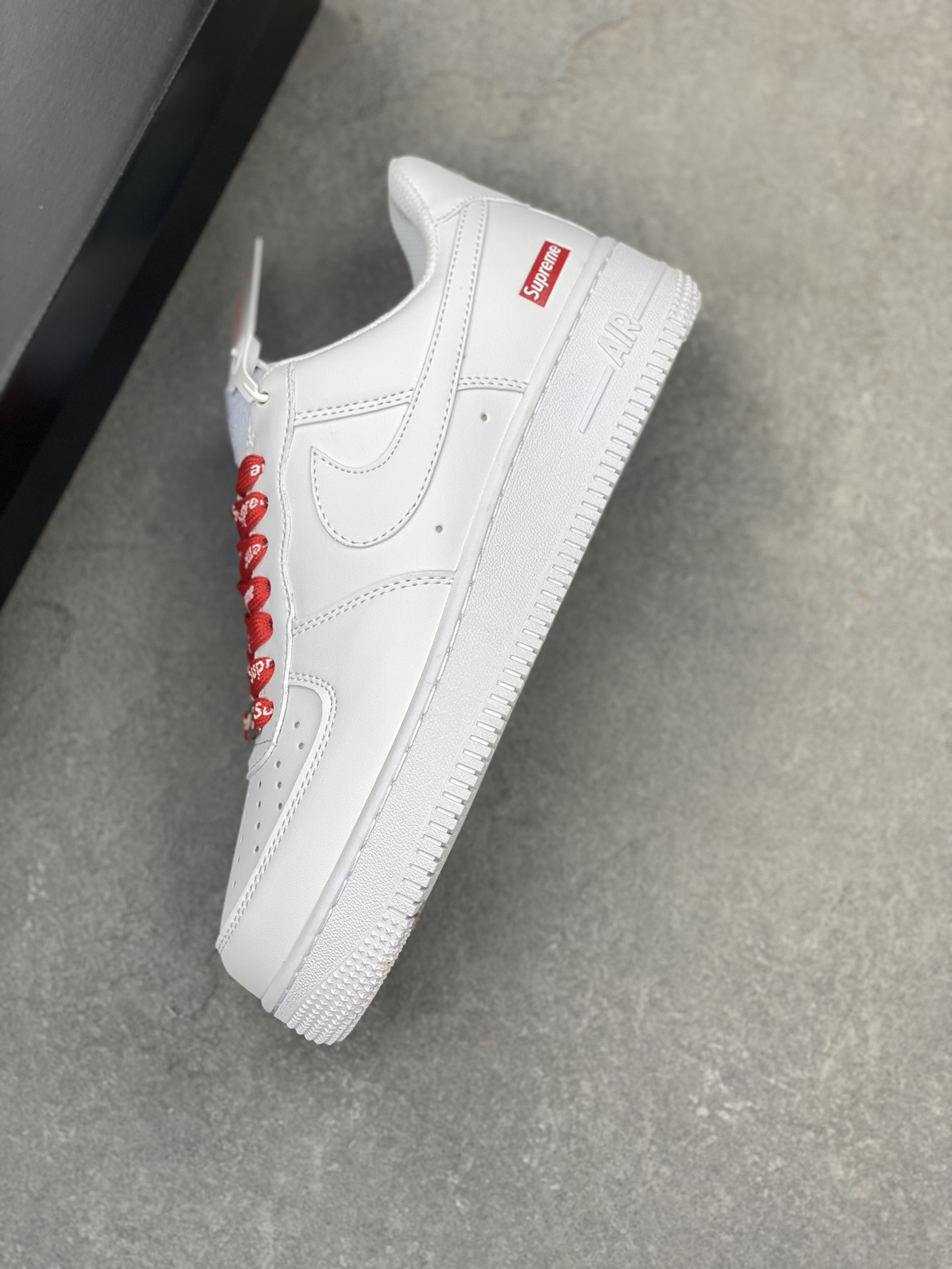 Supreme x Nike Air Force 1 Low White/Red Sneakers - Limited Edition 8 i1725136734 1342 6