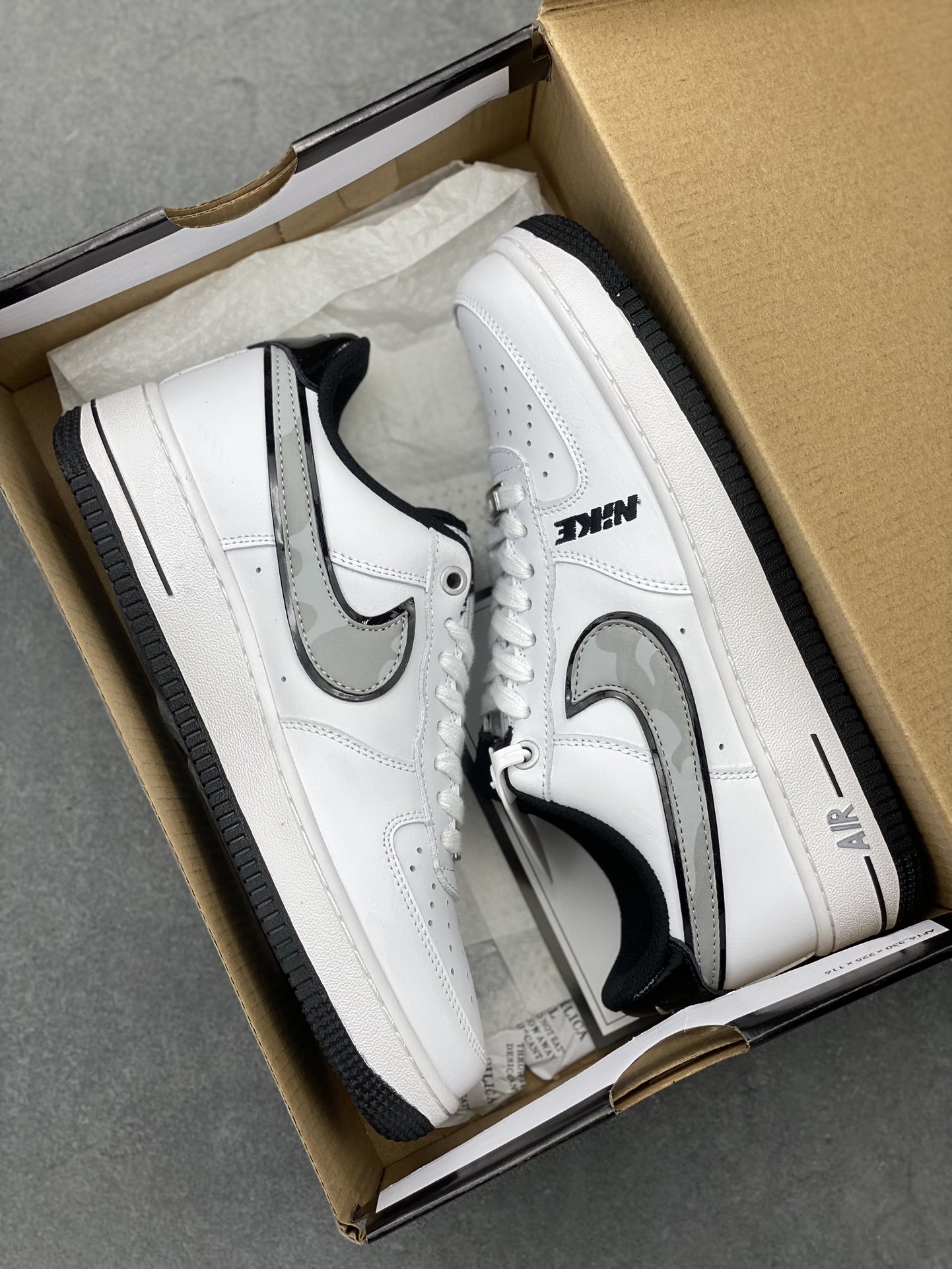 Nike Air Force 1 Low '07 White/Grey Casual Sneakers DC8873-101 10 i1725223621 7454 0