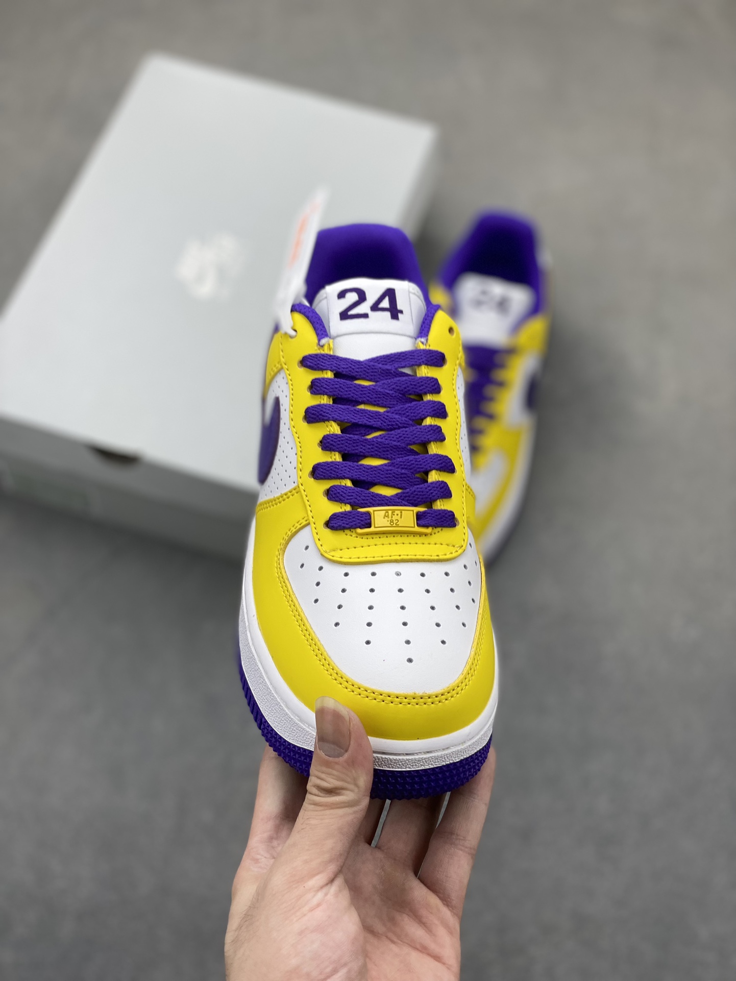 Nike Air Force 1 Low '07 Lakers Edition Casual Sneakers 3 i1725223657 7006 1