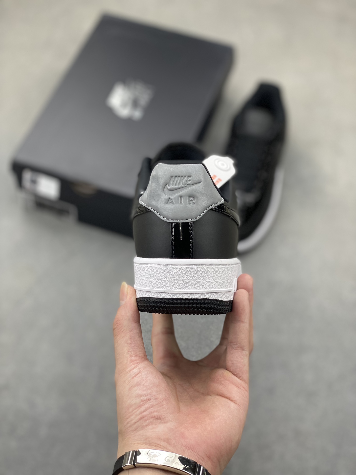 Nike Air Force 1 '07 Low 'Mirror Black' - Iconic Style, Modern Comfort 5 i1725300386 5292 0