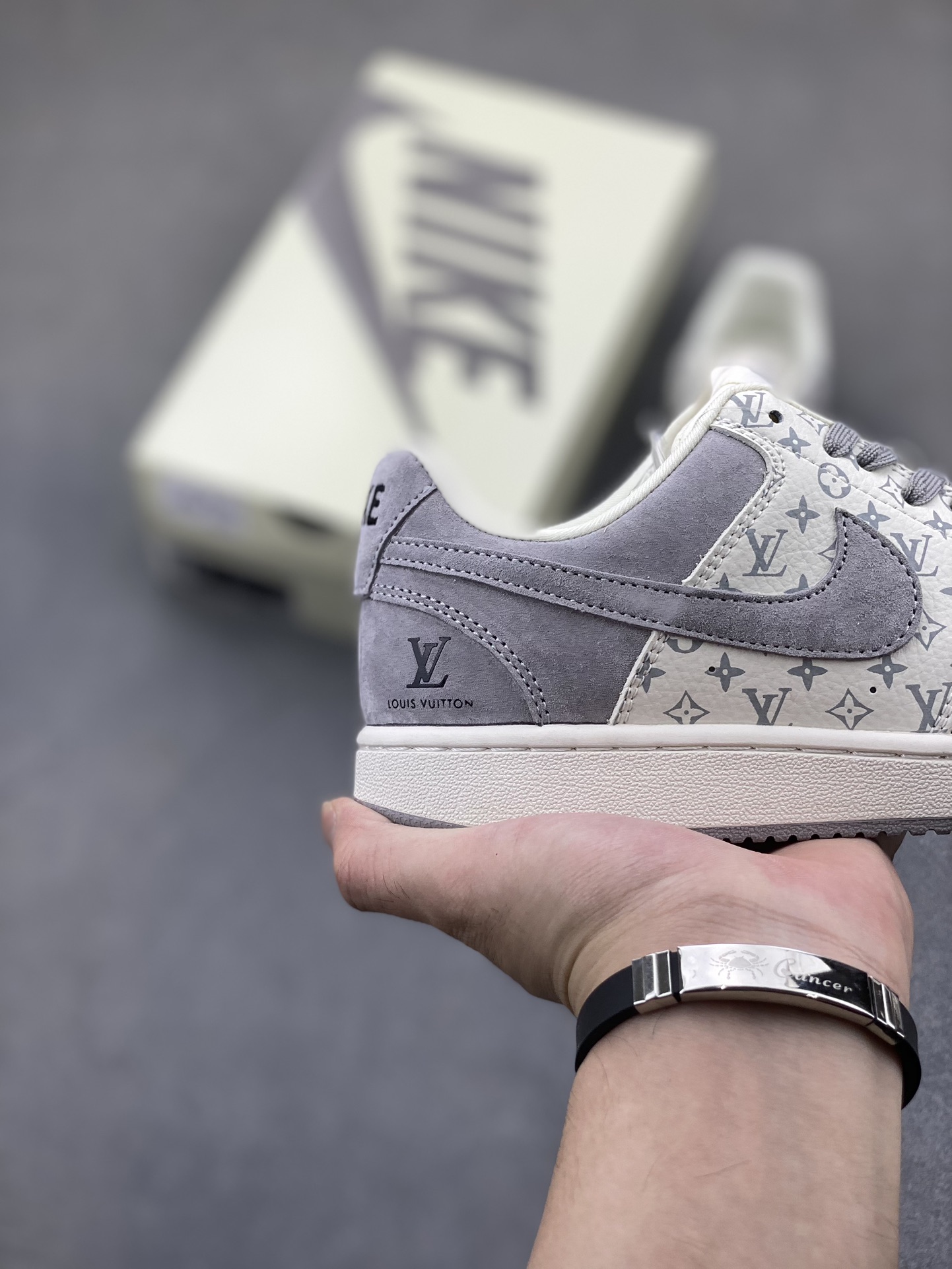 Nike Ebernon Low PRM x Louis Vuitton Custom Sneakers - Grey/White 6 i1725384542 9475 0