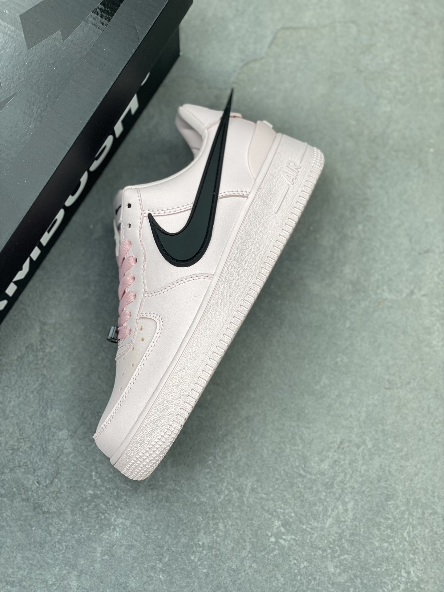 Nike Air Force 1 '07 Low Casual Sneakers - Pink/Black - Size 35.5-45 8 i1725652980 9829 8