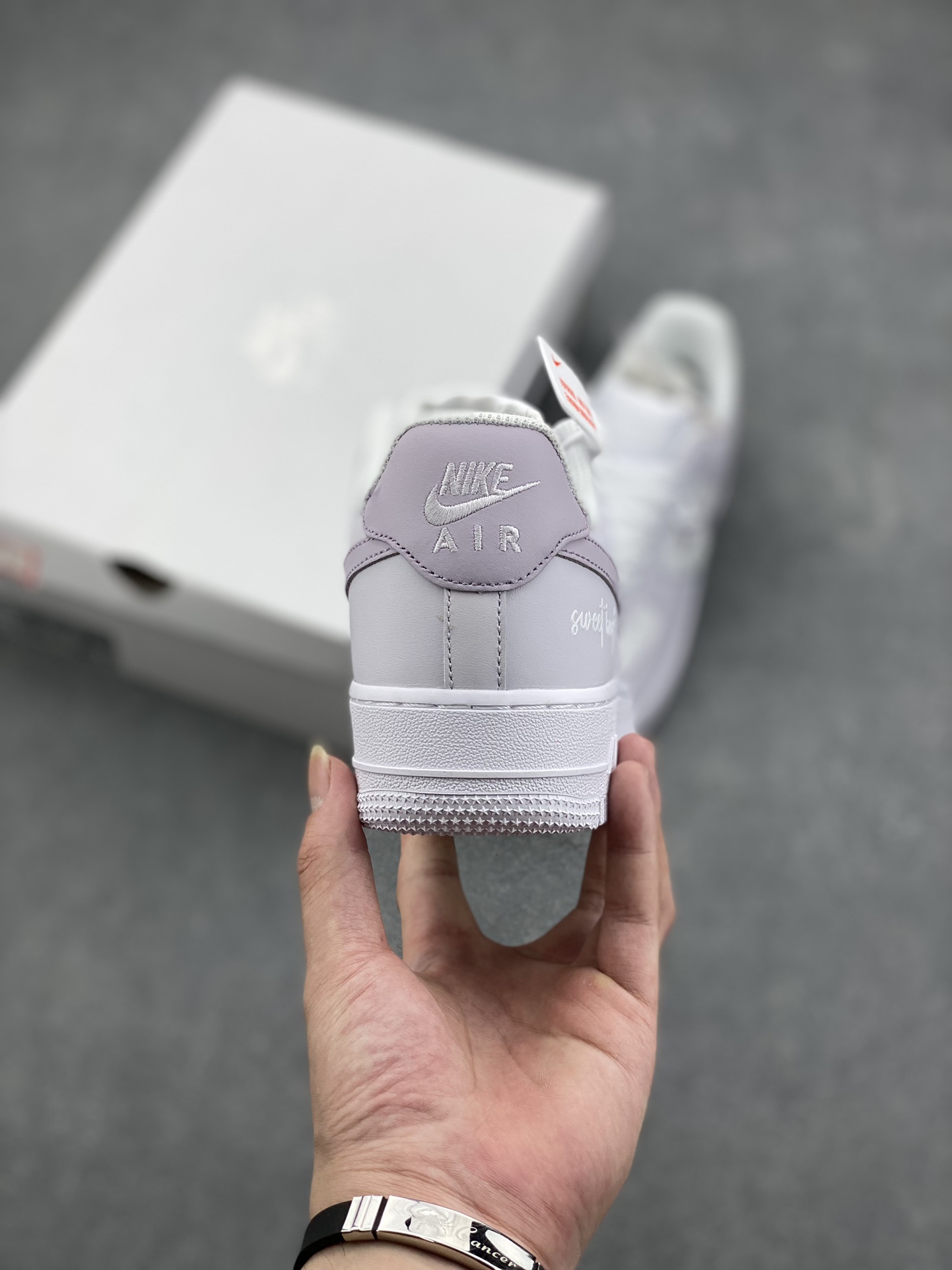 Nike Air Force 1 '07 Low 'Sweetheart' Light Grey Purple Casual Shoes 5 i1725829170 2320 6