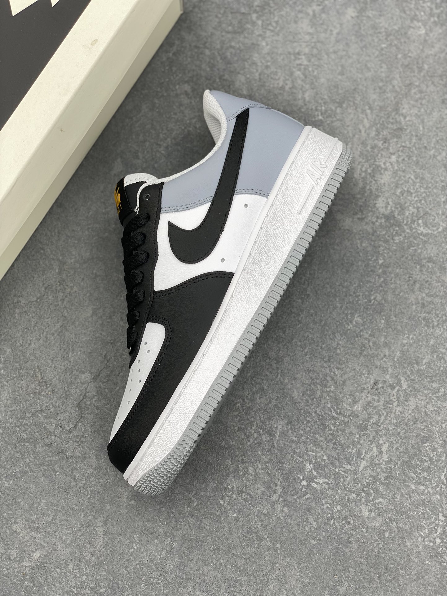 Nike Air Force 1 '07 Low Black White Grey Casual Sneakers FB7162-081 8 i1725829223 4165 3