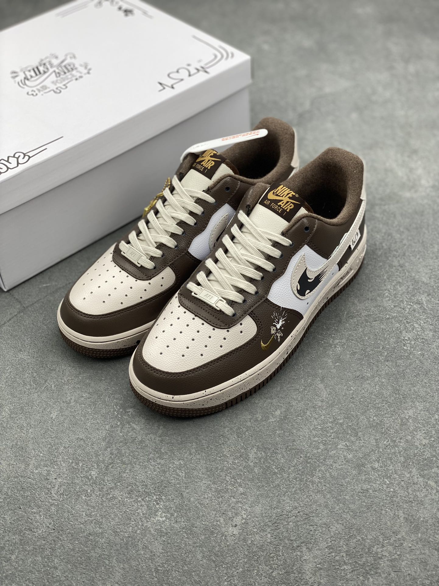 Nike Air Force 1 '07 Low 'Assassination of Little Bear' Casual Sneakers 9 i1725829324 4130 1
