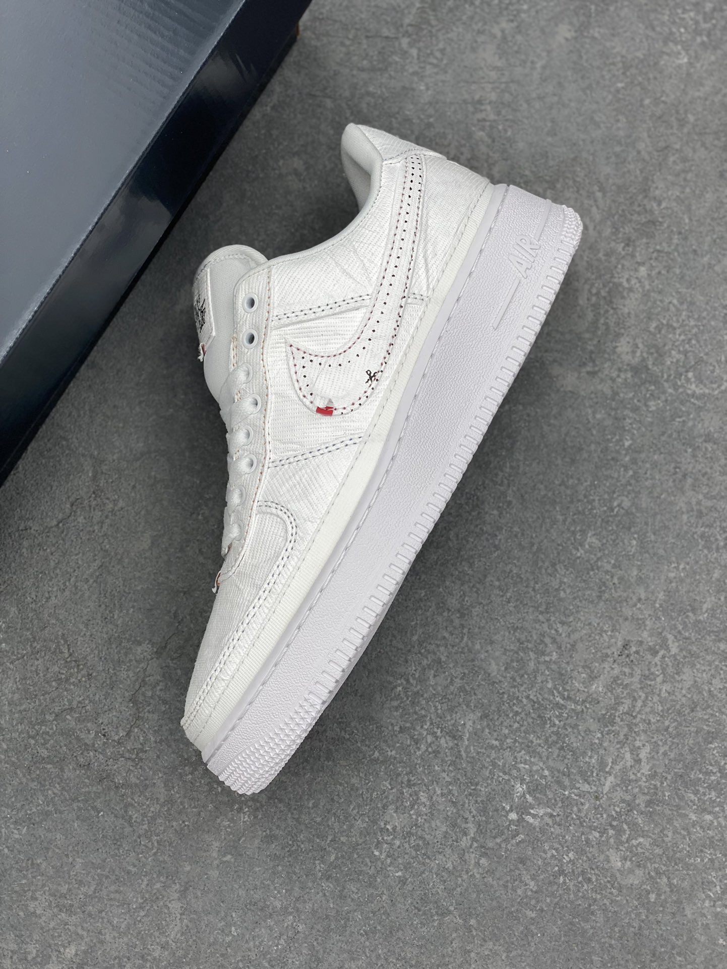 Nike Air Force 1 Low '07 LX Reveal: Iconic Style with Modern Comfort 7 i1725829394 4426 3