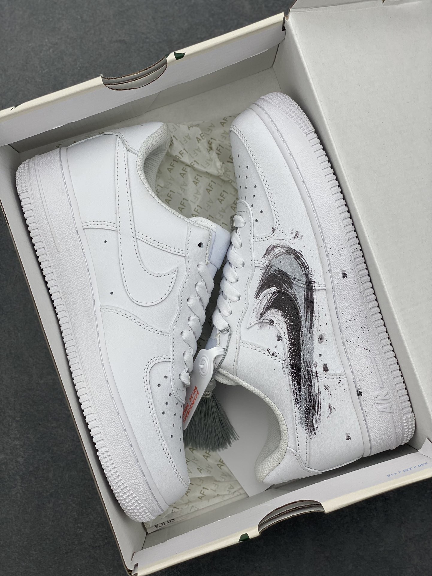 Nike Air Force 1 '07 Low Chinese Ink Painting Custom Sneakers 10 i1725989924 8871 4