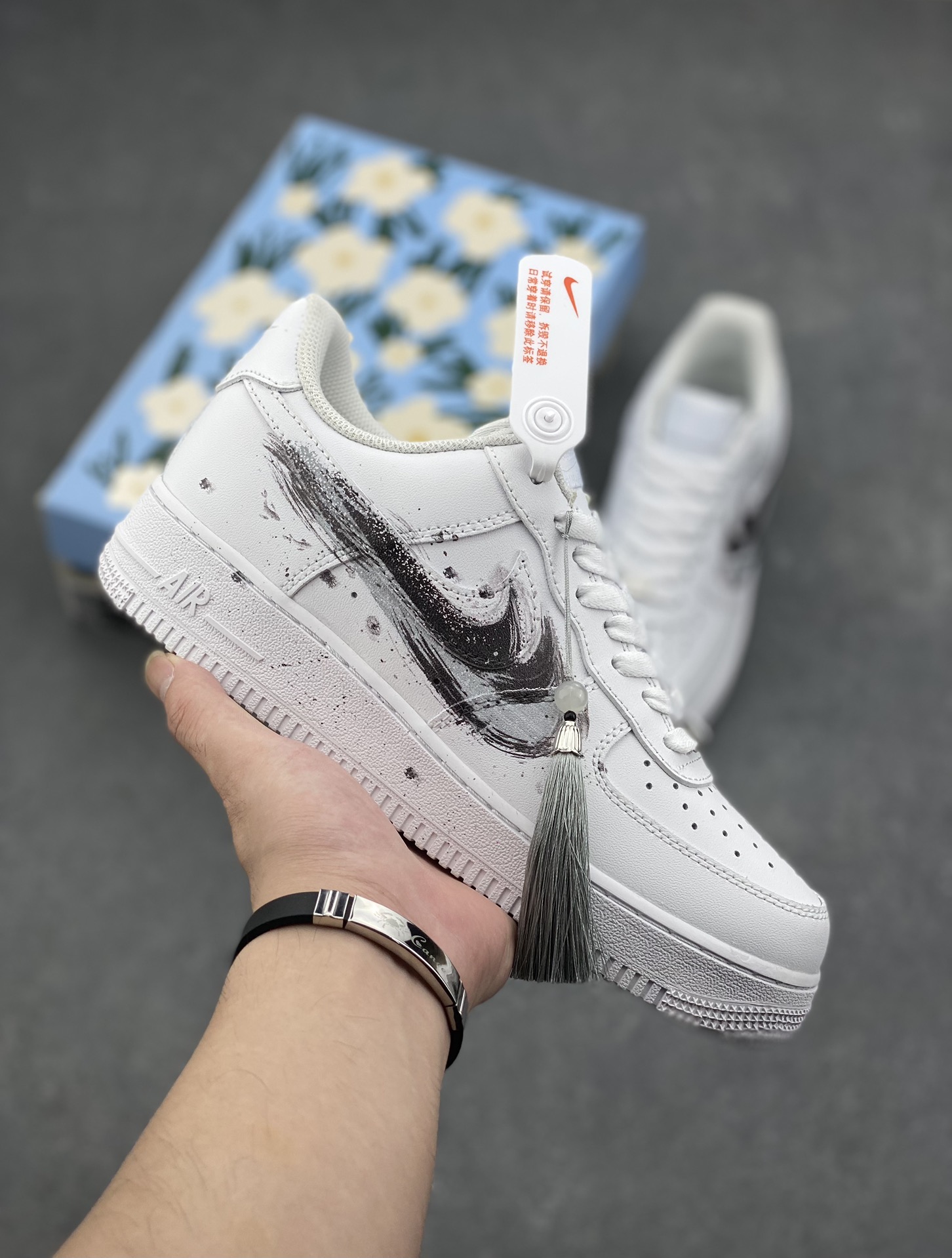 Nike Air Force 1 '07 Low Chinese Ink Painting Custom Sneakers 2 i1725989925 3957 6