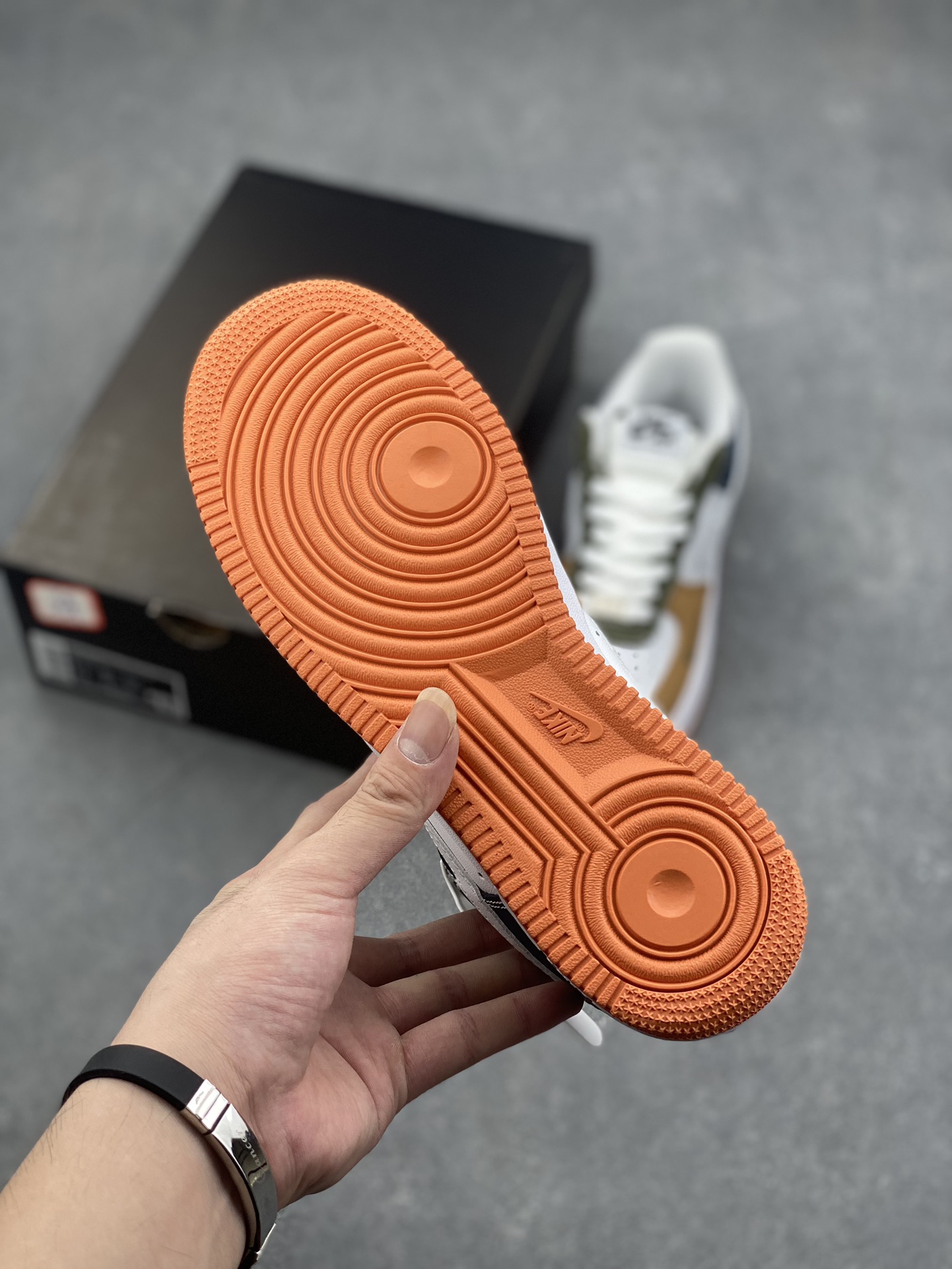 Nike Air Force 1 '07 Low Casual Sneakers - Versatile, Comfortable, and Stylish 7 i1726082640 7521 0
