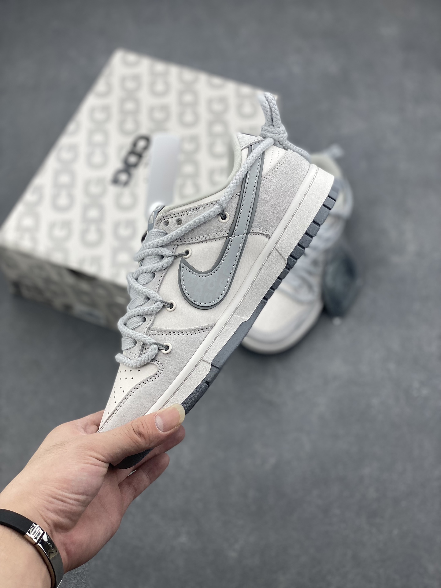 Nike SB Dunk Low The North Face Casual Skateboarding Shoes 4 i1726082859 3480 5