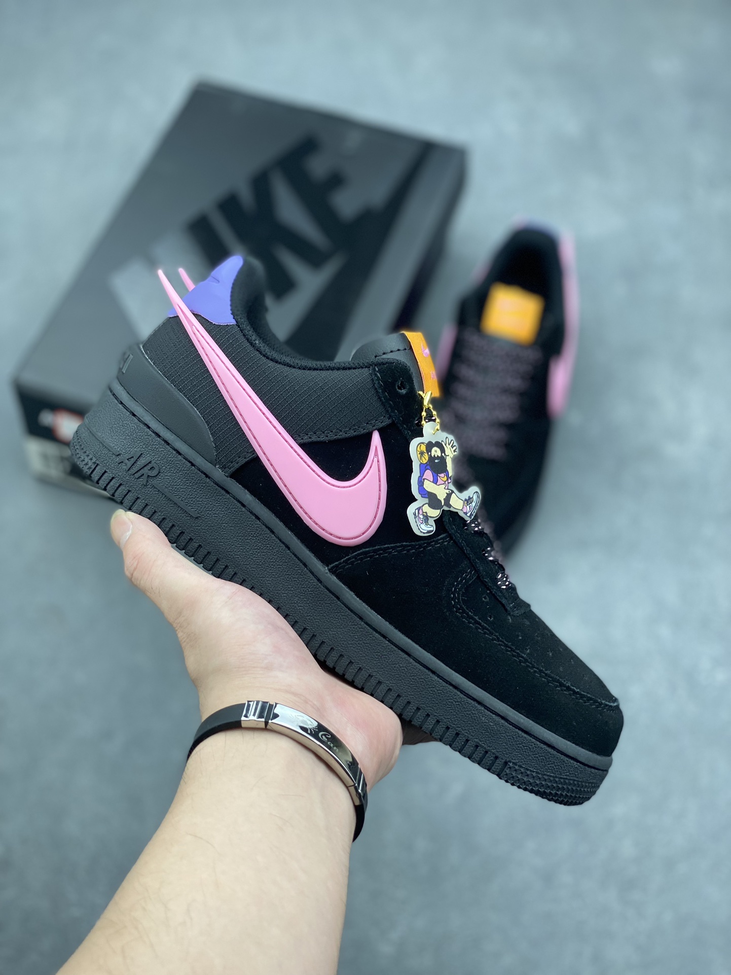 Nike Air Force 1 ACG Low-Top Black/Pink Sneakers