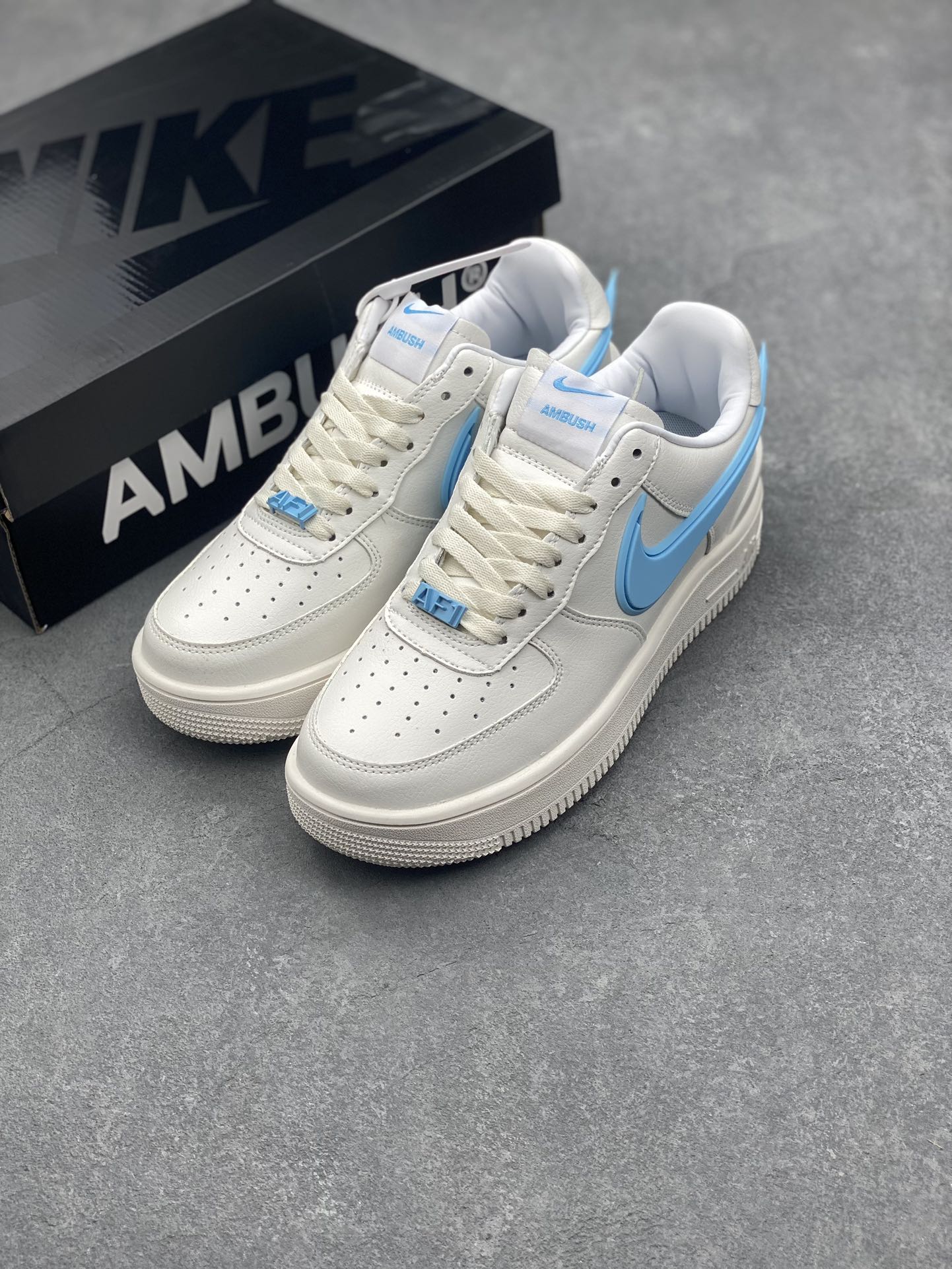 Ambush x Nike Air Force 1 '07 Low Sneakers - Deconstructed Style 9 i1726261485 9210 0