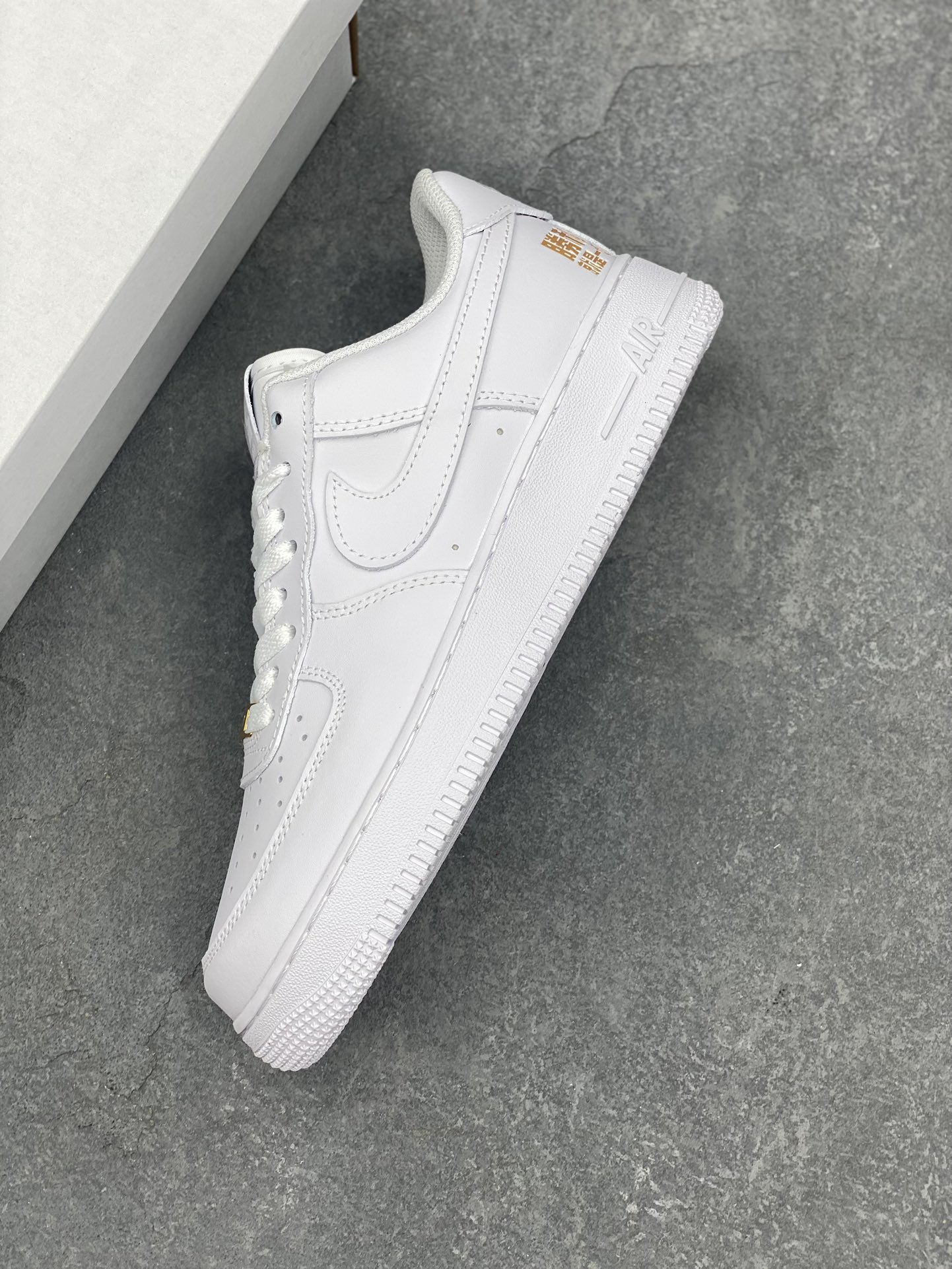 Nike Air Force 1 '07 Low White Casual Sneakers - Style 315100-111 8 i1726345039 1811 1