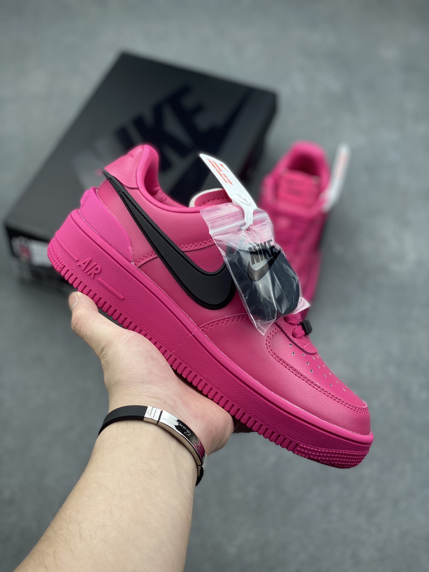 Nike Air Force 1 '07 Low-Top Sneakers - Fuchsia Dream with Black Accents 2 i1726603773 1323 6