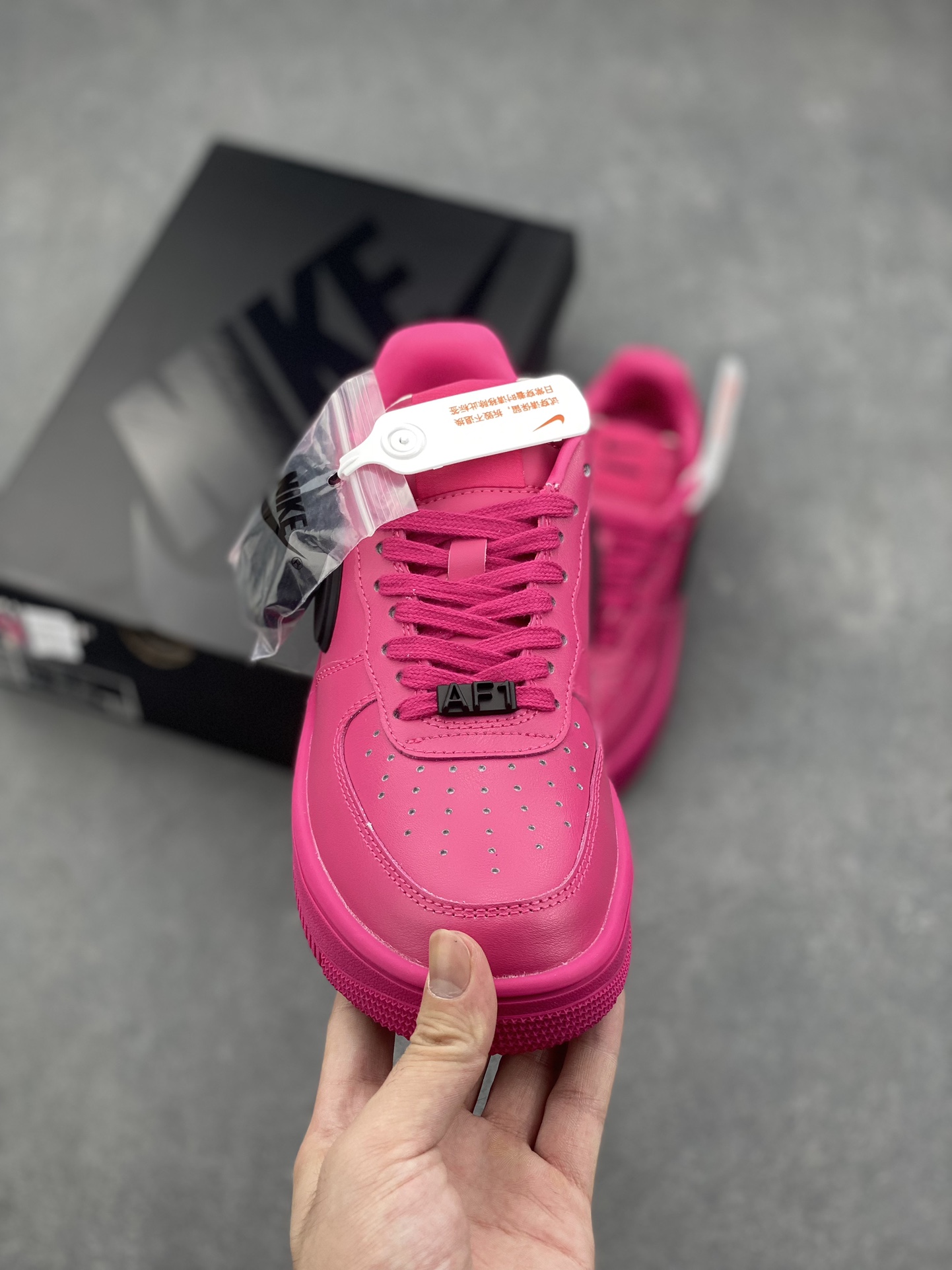 Nike Air Force 1 '07 Low-Top Sneakers - Fuchsia Dream with Black Accents 3 i1726603773 2547 7