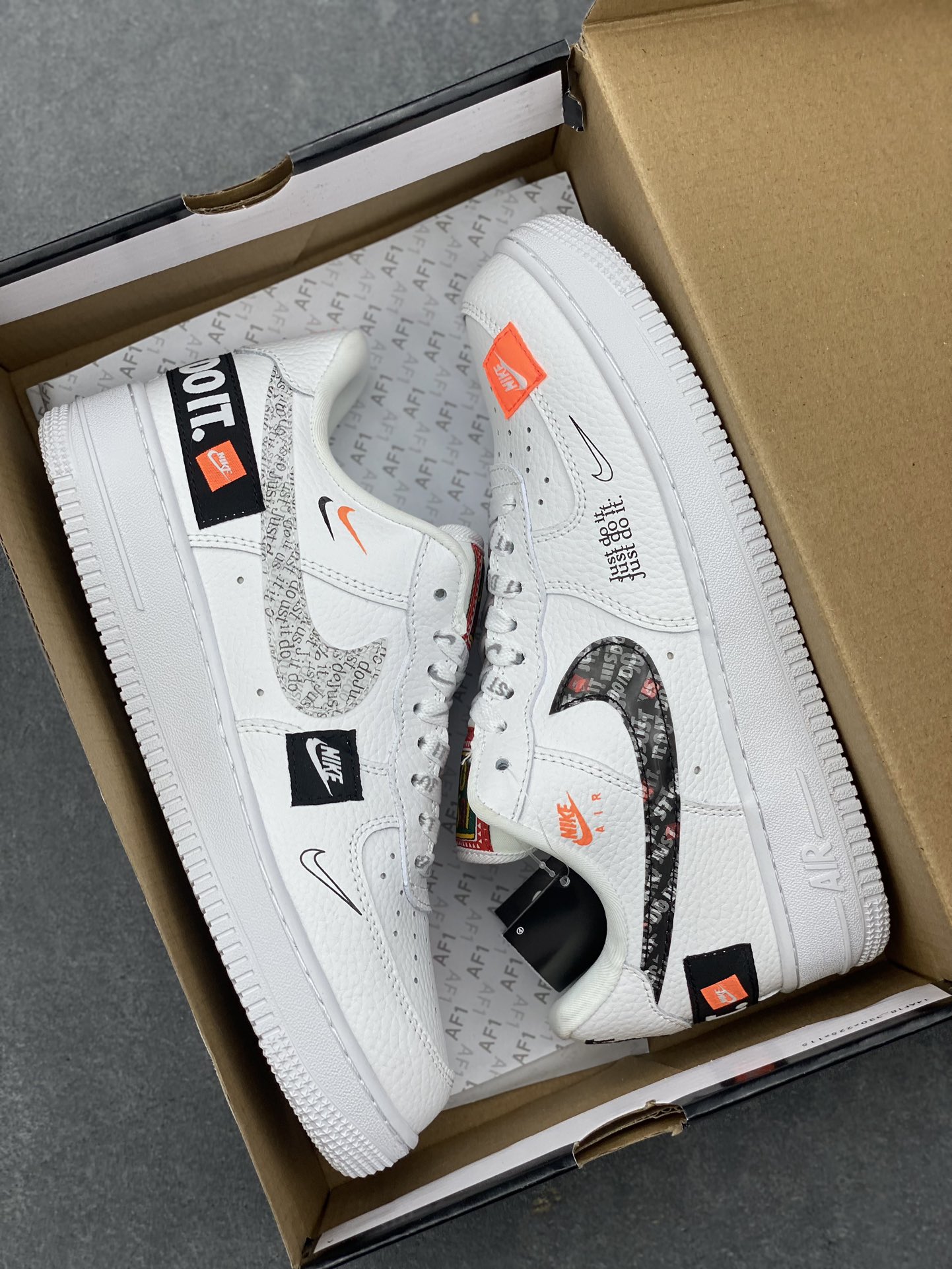 Nike Air Force 1 Low '07: Iconic Style, Ultimate Comfort, Perfect for Everyday Wear 10 i1726765853 186 7