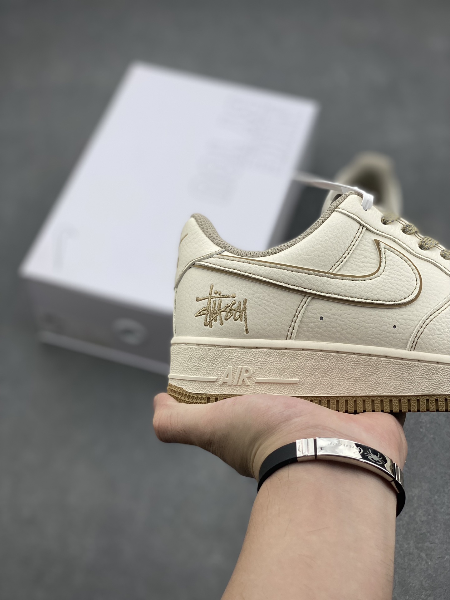 Nike Air Force 1 Low Stussy Fossil Stone Casual Sneakers CW2288-001 6 i1726850518 1220 1