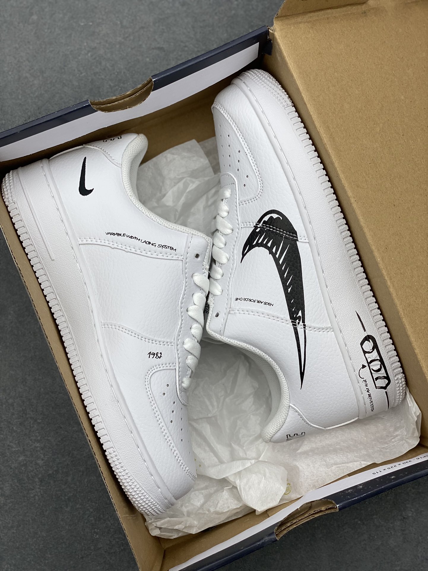 Nike Air Force 1 Low White/Black Casual Sneakers CW7581-101 10 i1727195188 2756 6