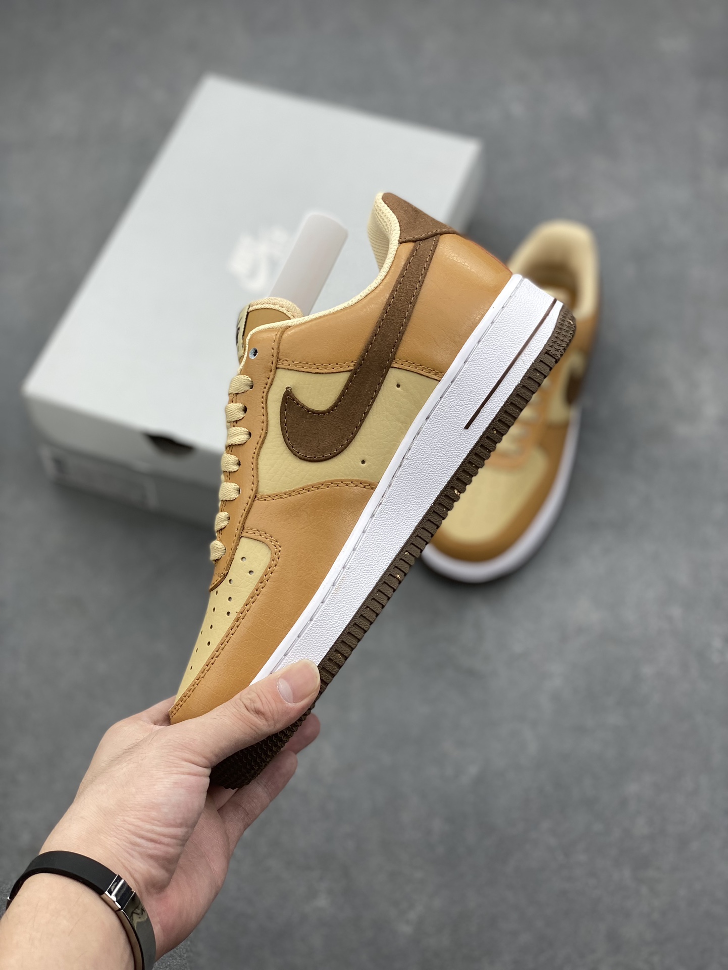 Nike Air Force 1 Low Casual Sneakers HQ3905-200 - Premium Leather, Cushioned Sole 4 i1727281292 6527 4