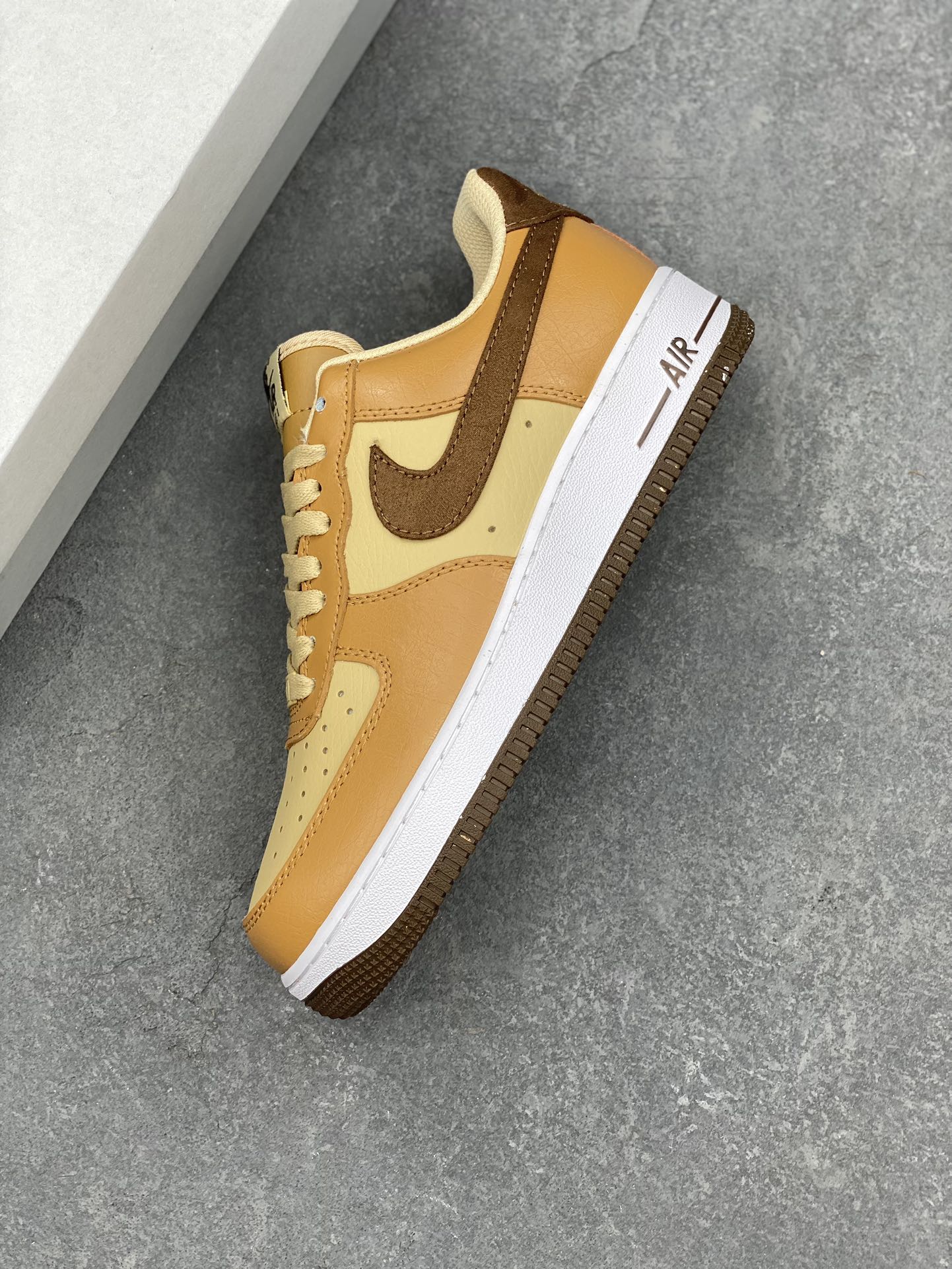 Nike Air Force 1 Low Casual Sneakers HQ3905-200 - Premium Leather, Cushioned Sole 8 i1727281292 8393 7