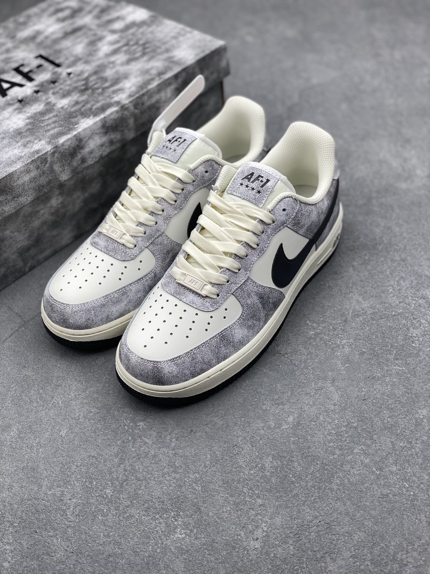 Nike Air Force 1 Low '07 Rock Black Casual Sneakers Original Leather 9 i1727281678 9607 0