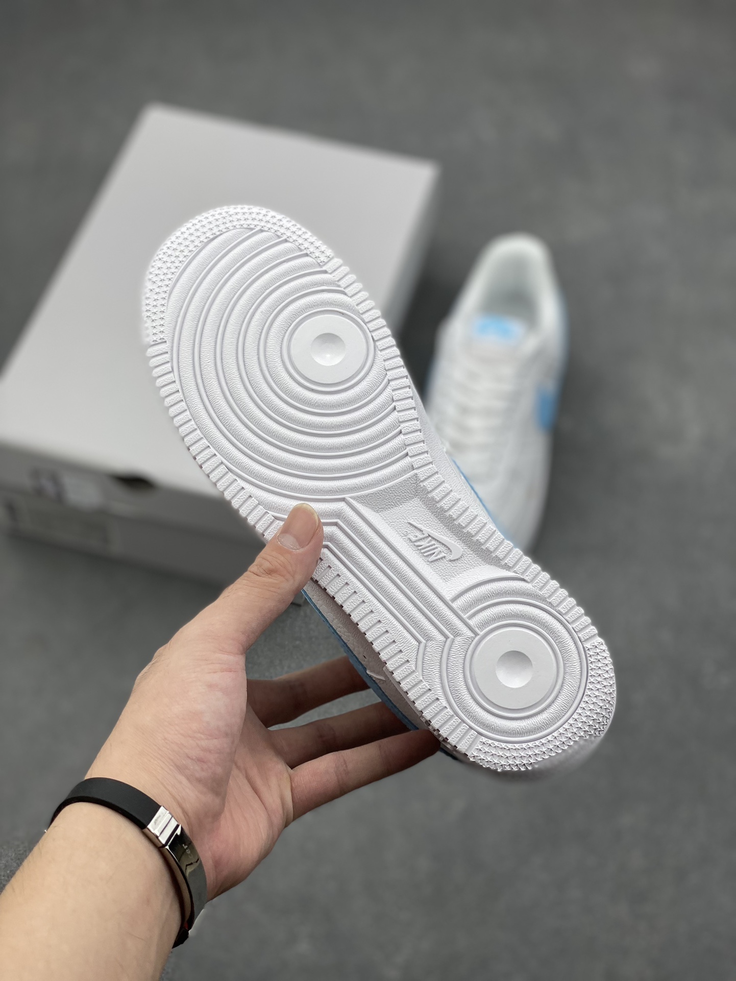 Nike Air Force 1 Low '07 White/Blue Casual Shoes HF0022-100 7 i1727281796 7452 4