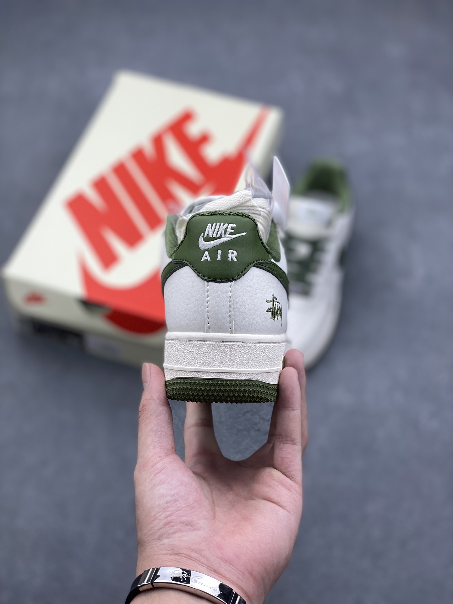 Nike Air Force 1 '07 Low Stussy Collab White Green Sneakers 5 i1727378243 1626 1