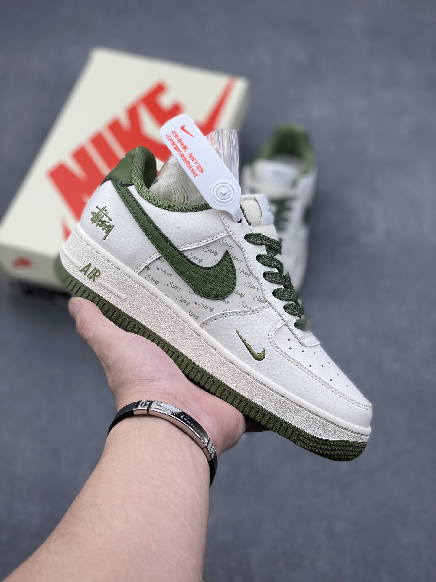 Nike Air Force 1 '07 Low Stussy Collab White Green Sneakers 2 i1727378243 5790 6
