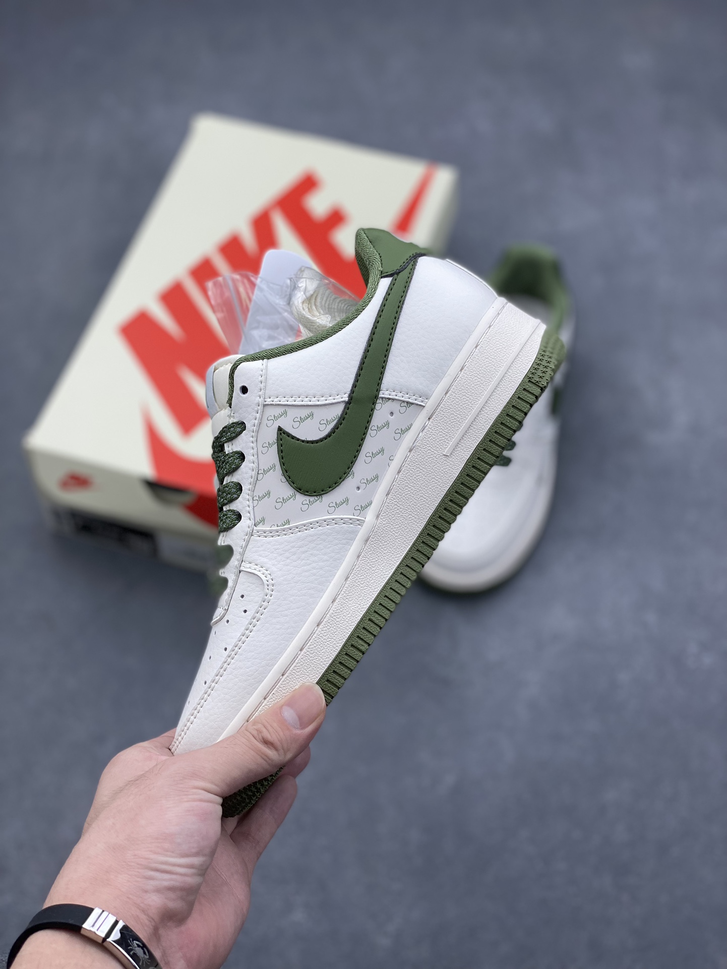 Nike Air Force 1 '07 Low Stussy Collab White Green Sneakers 4 i1727378243 8360 0
