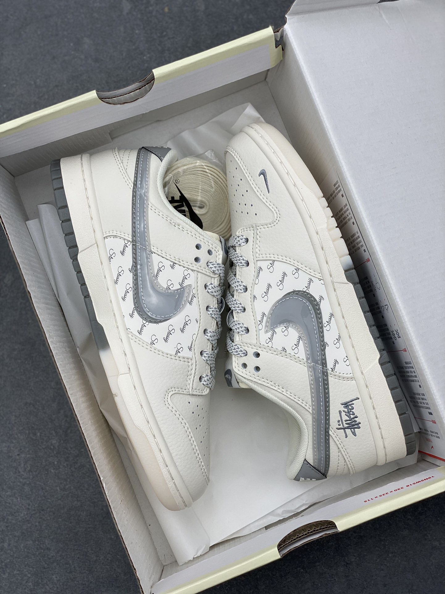 Nike SB Dunk Low Stussy White Grey – Anniversary Edition Custom Sneakers 9 i1727378302 1453 8