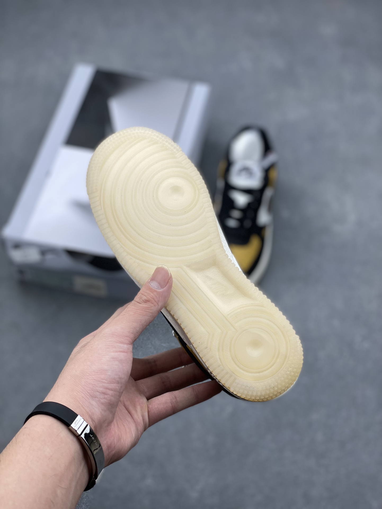 Nike Air Force 1 Low '07 x Pokémon White Black Yellow - Authentic Edition 7 i1727454912 6265 0