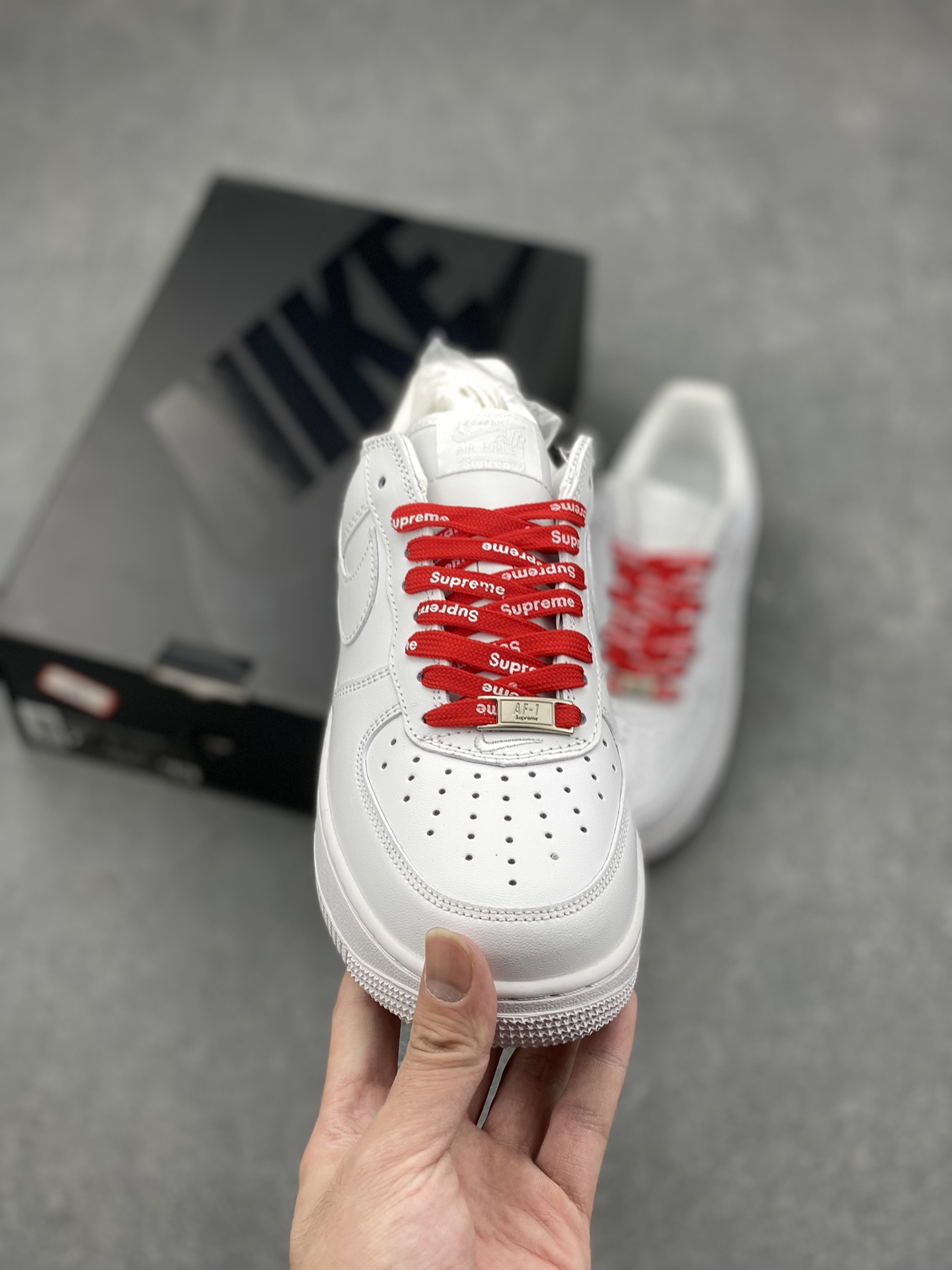 Nike Air Force 1 Low Supreme White CU9225-100 Casual Sneakers 3 i1727455194 3347 4