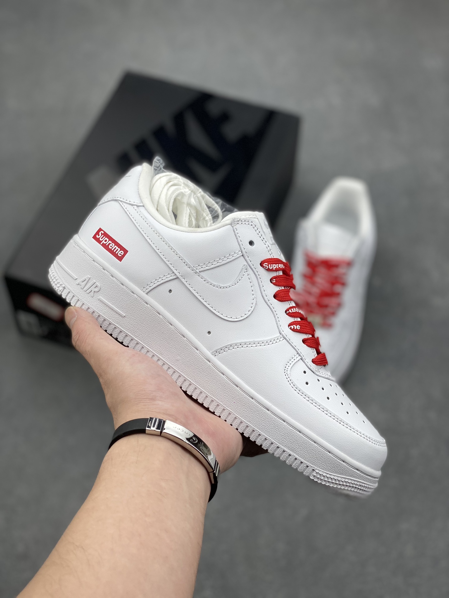 Nike Air Force 1 Low Supreme White CU9225-100 Casual Sneakers 2 i1727455194 896 2
