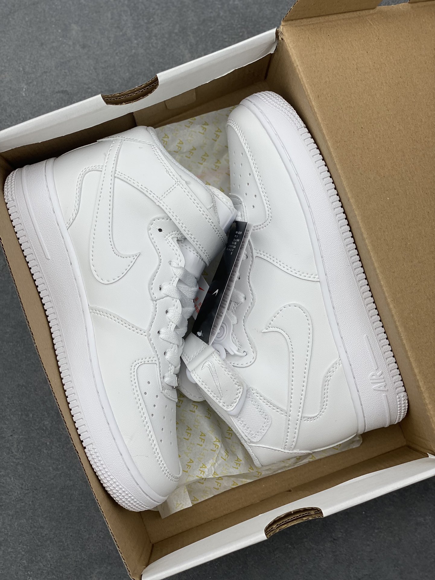 Nike Air Force 1 '07 Mid White Leather Sneakers - Timeless Style & Comfort 9 i1727540341 6369 0