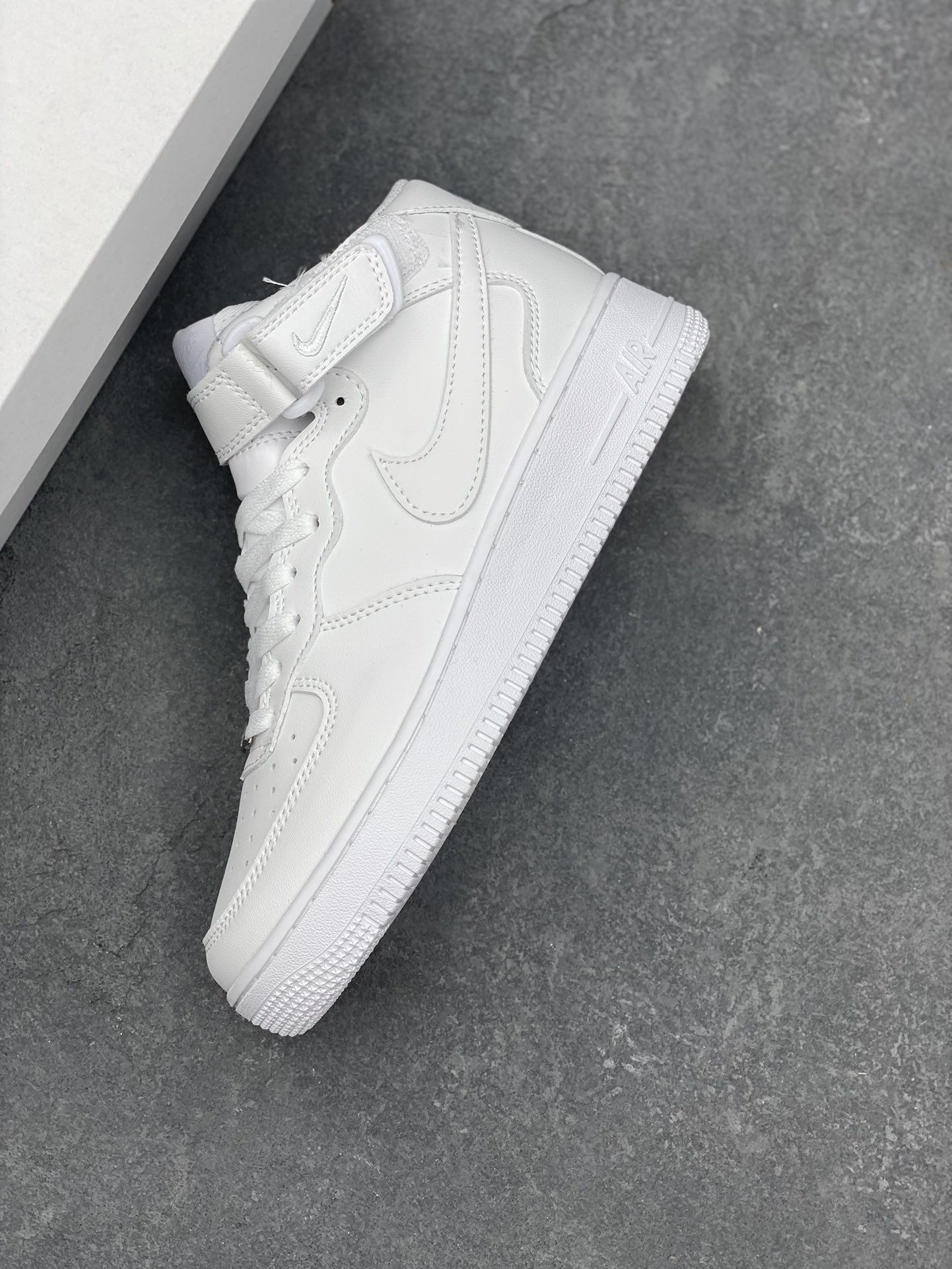 Nike Air Force 1 '07 Mid White Leather Sneakers - Timeless Style & Comfort 7 i1727540341 7822 4
