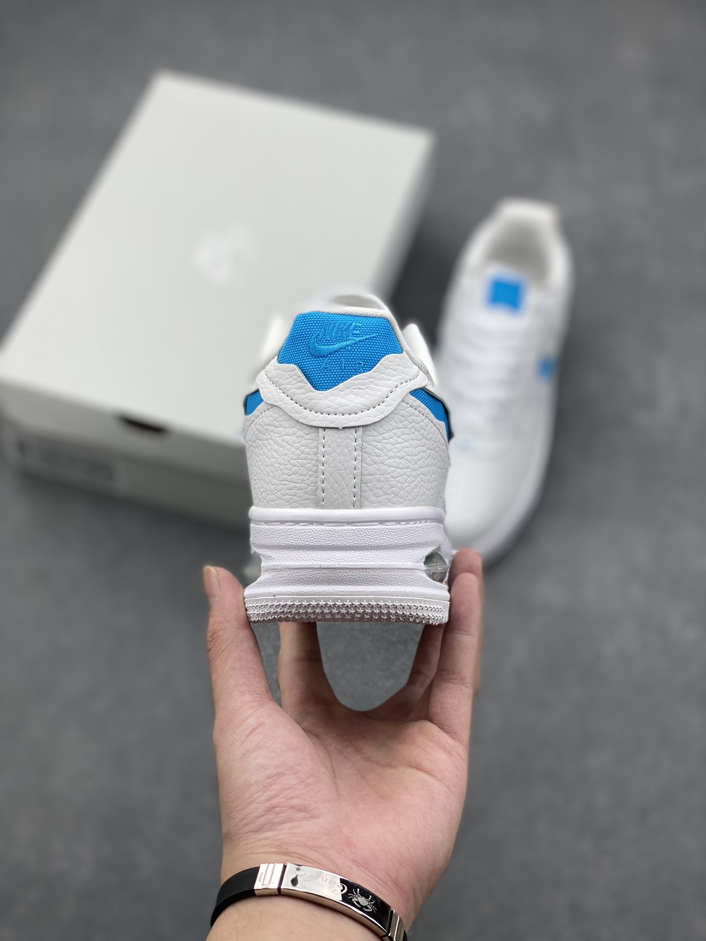 Nike Air Force 1 '07 Low White/Blue Chunky Platform Sneakers HF3630-101 5 i1727628691 1501 6