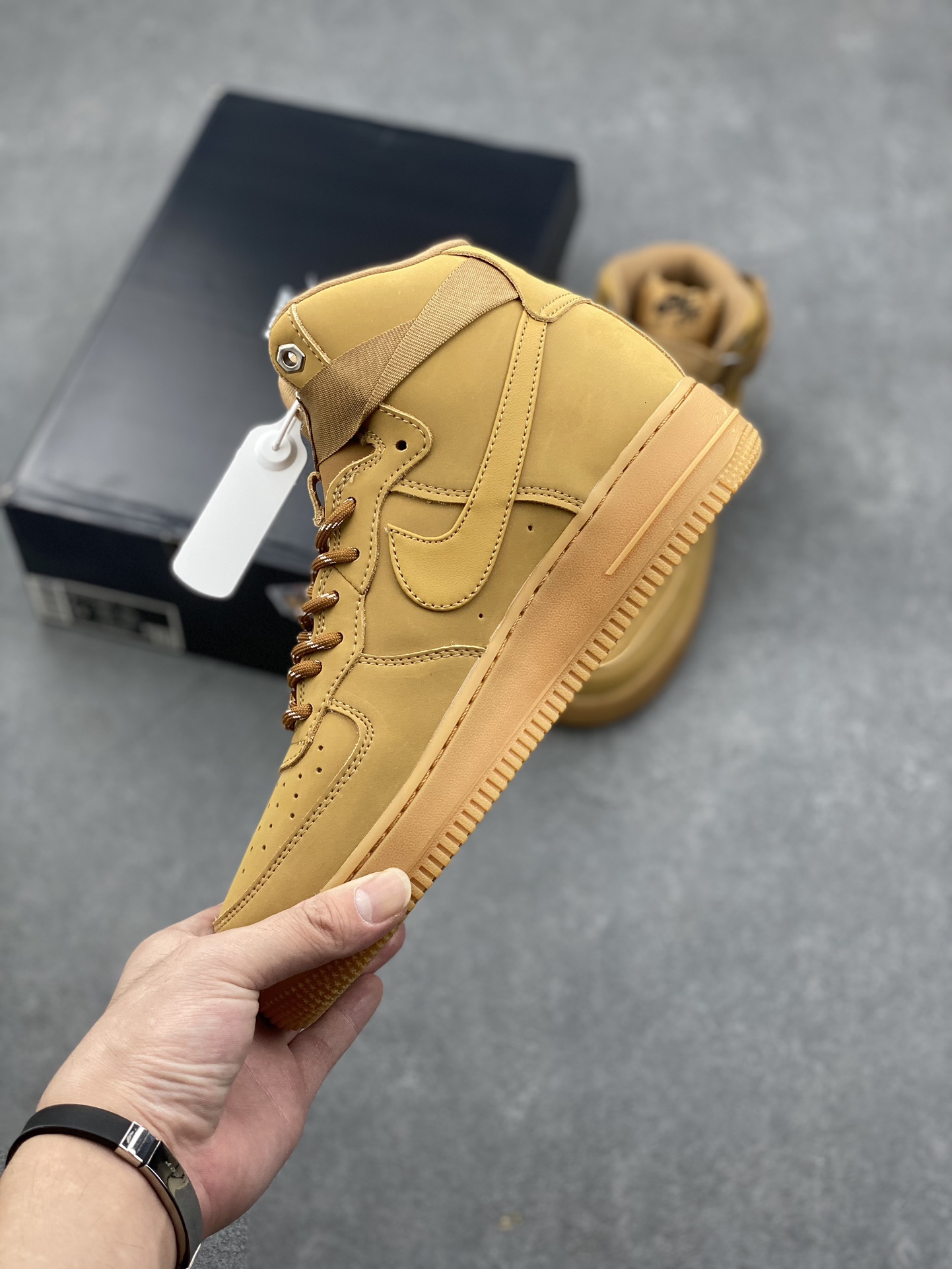 Nike Air Force 1 '07 High Wheat - Classic Style, Modern Comfort 4 i1727629096 9758 0