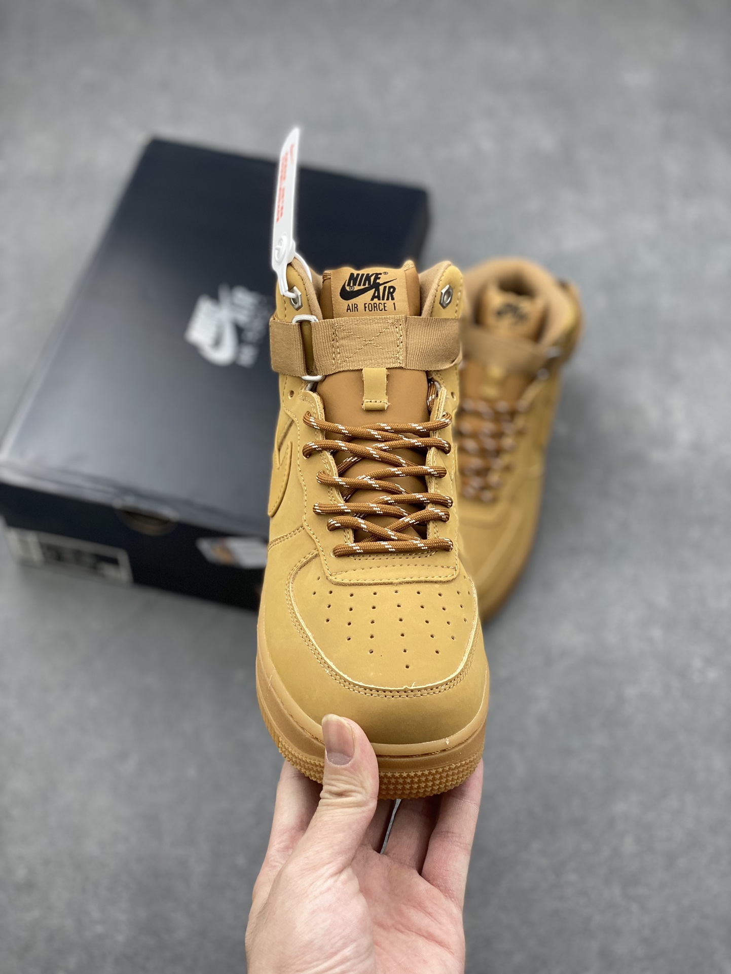Nike Air Force 1 '07 High Wheat - Classic Style, Modern Comfort 3 i1727629099 3389 0
