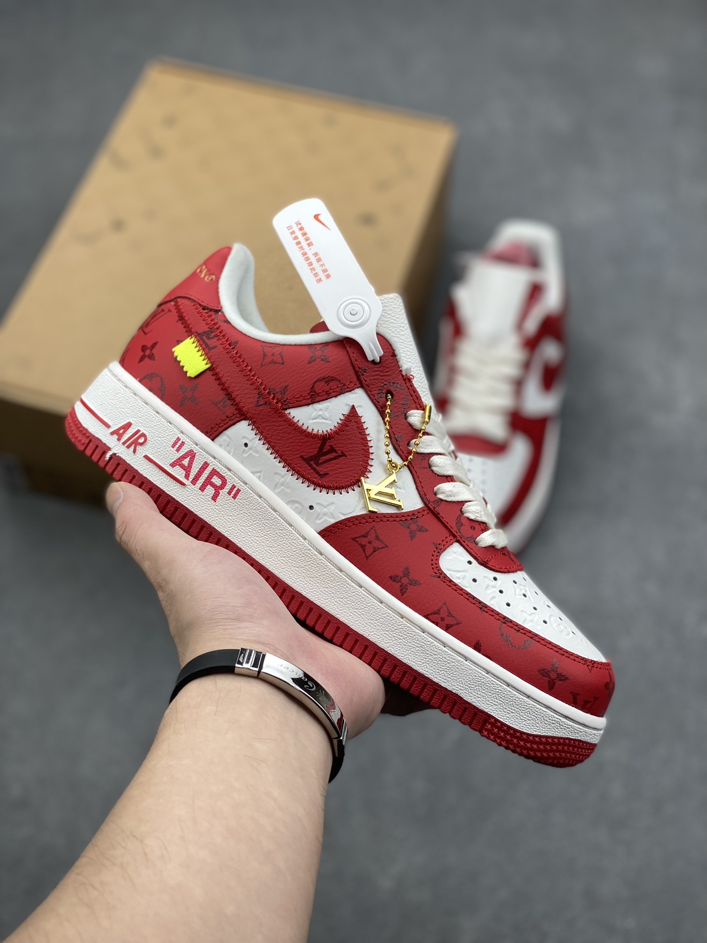 Louis Vuitton x Air Force 1 Low Red Monogram Sneakers Authentic Design 2 i1727629529 3015 4