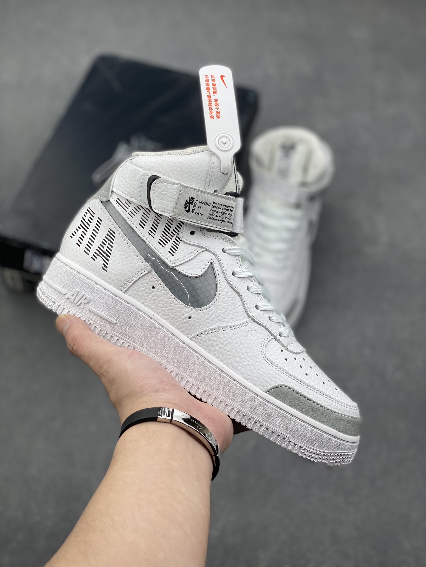 Nike Air Force 1 '07 High-Top Sneaker - Style & Comfort Combined 2 i1727629790 130 5